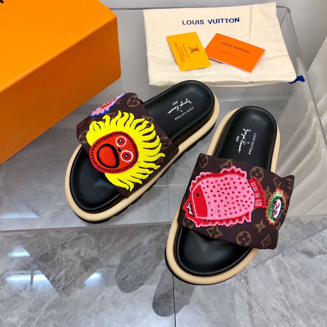 Dép Louis Vuitton LV x YK Pool Pillow Flat Comfort Mules Cacao Brown Best Quality