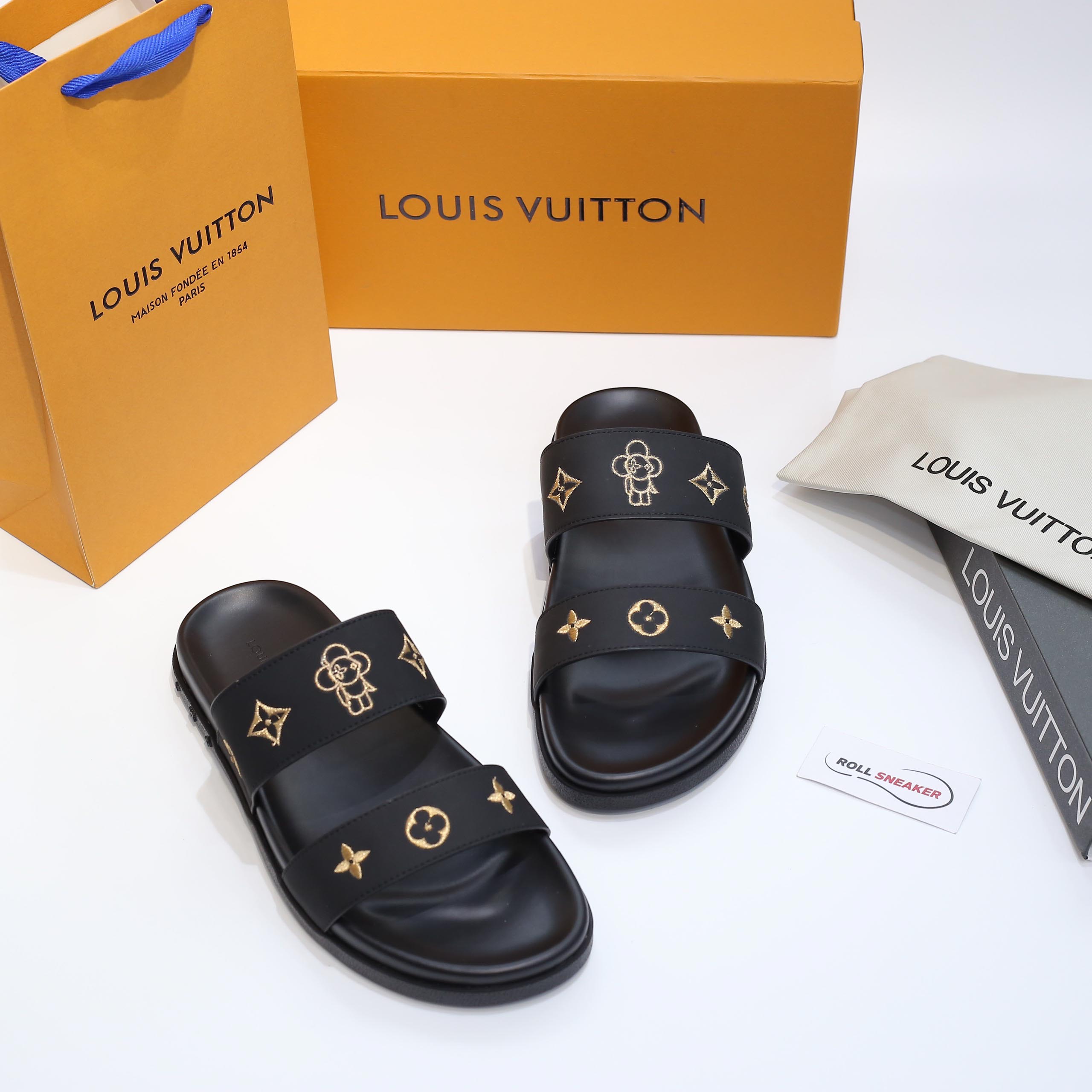 Dép Louis Vuitton Nam Màu Đen Họa Tiết Hoa Vàng Best Quality