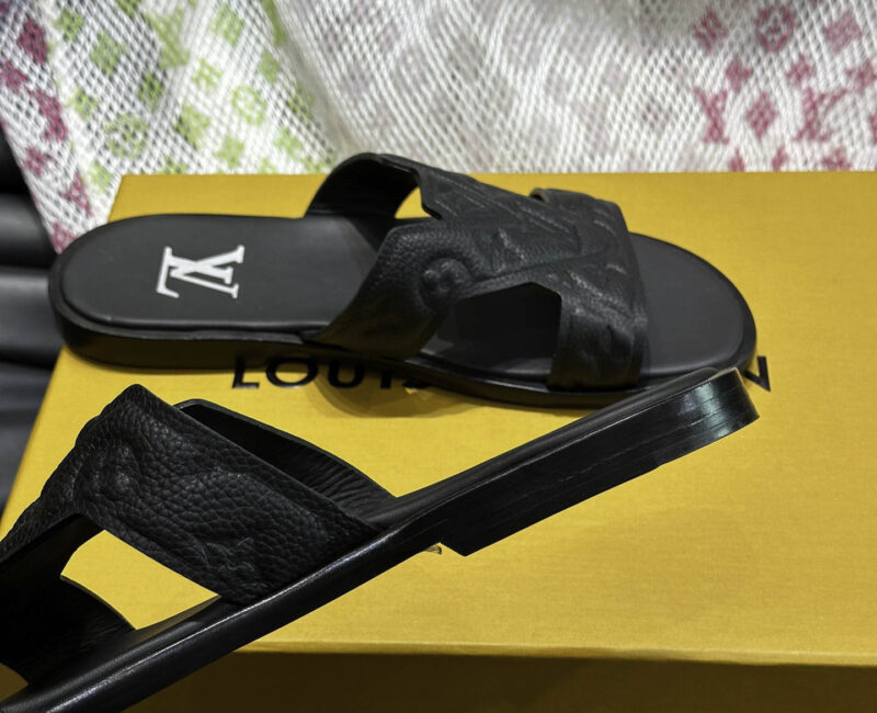 Dép LV Oasis Mule Denim Monogram Embossed Best Quality