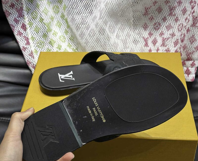 Dép LV Oasis Mule Denim Monogram Embossed Best Quality