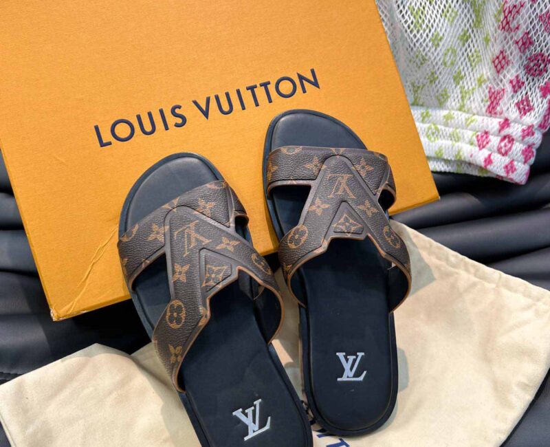 Dép LV Oasis Mule Ebene Best Quality