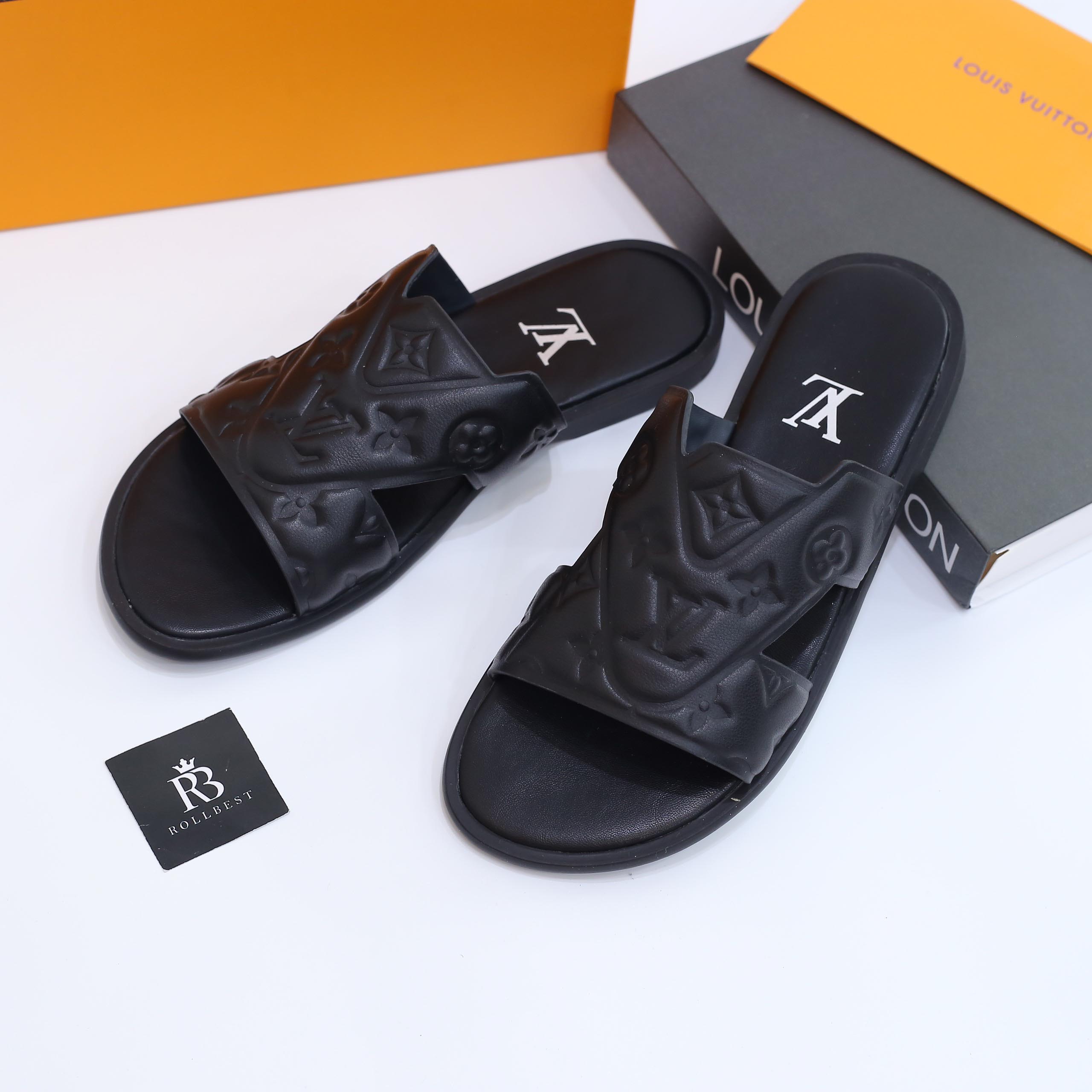 Dép LV Oasis Mule Embossed Monogram Black Best Quality