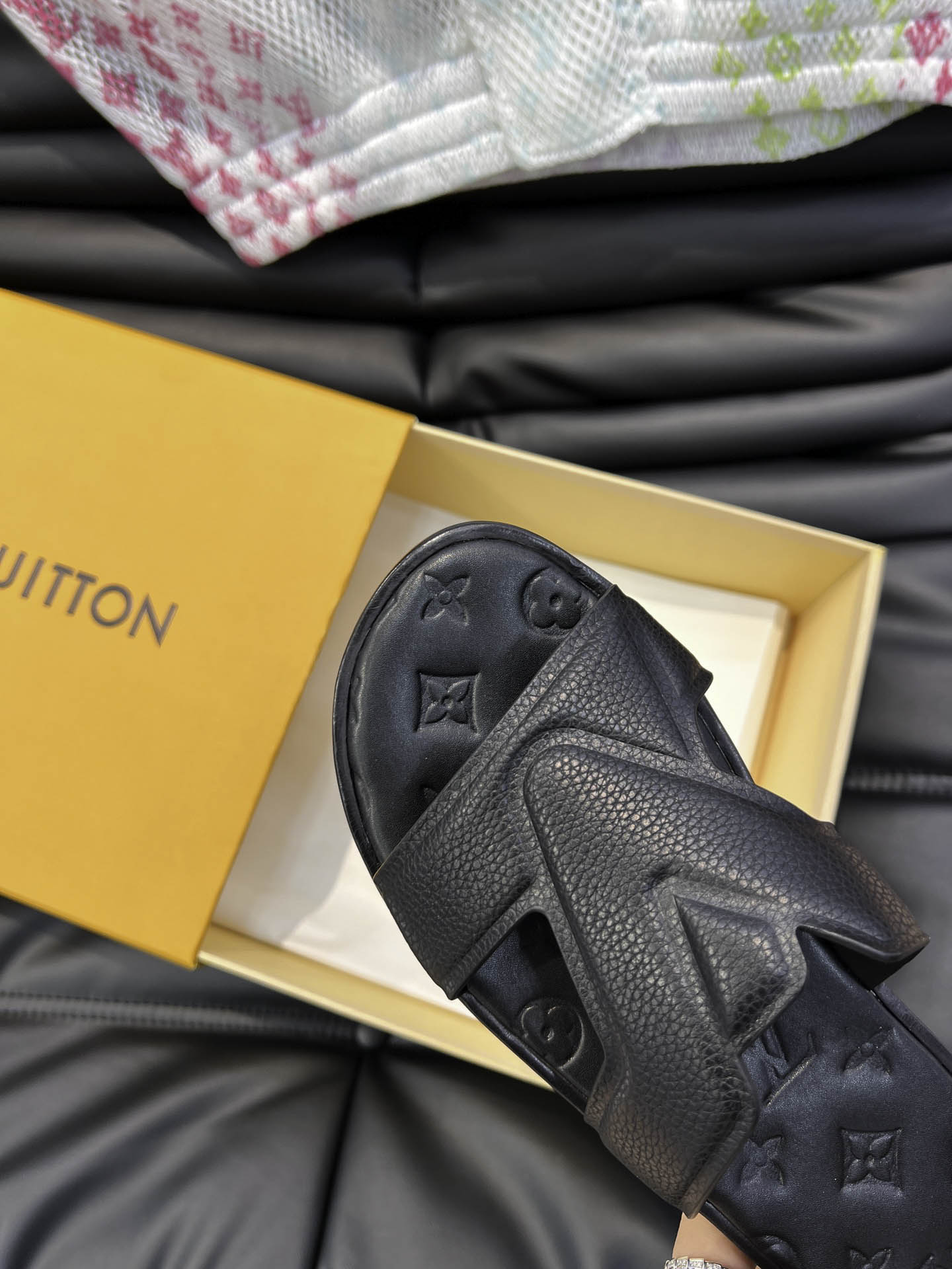 Dép LV Oasis Mule Monogram Leather Logo Best Quality