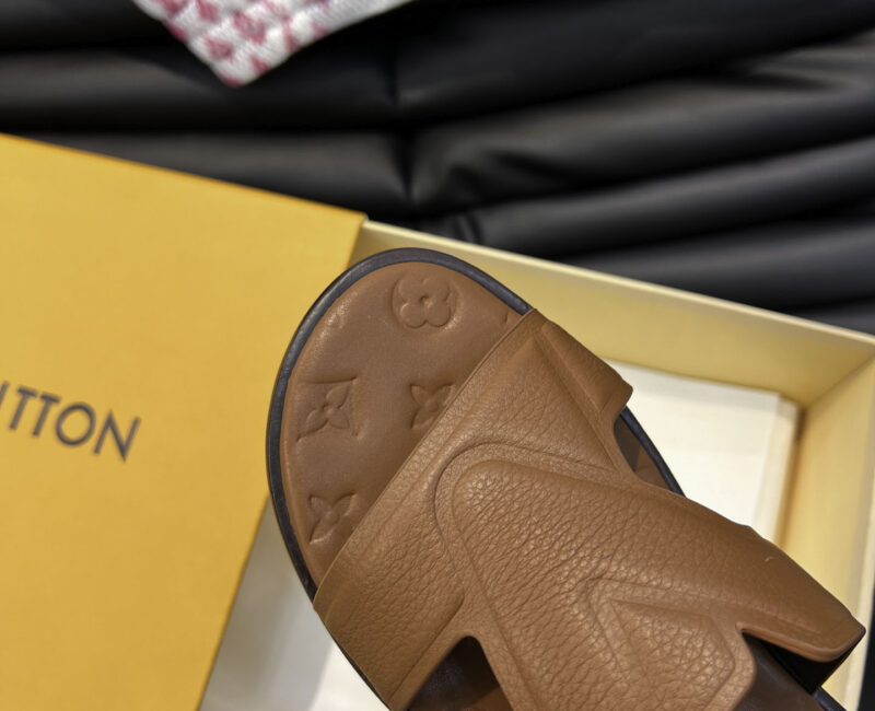 Dép LV Oasis Mule Nâu Moka Leather Best Quality