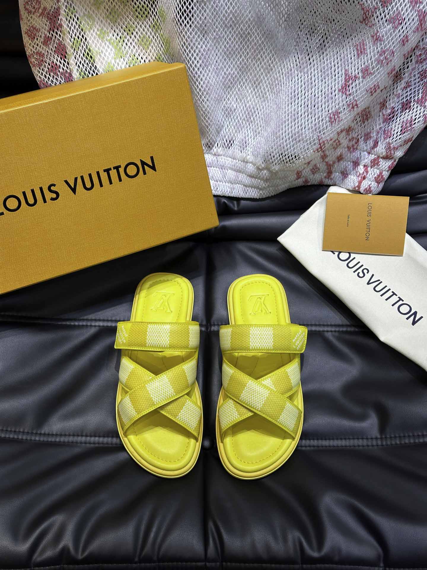 Dép LV Venice Mule Monogram Eclipse Best Quality