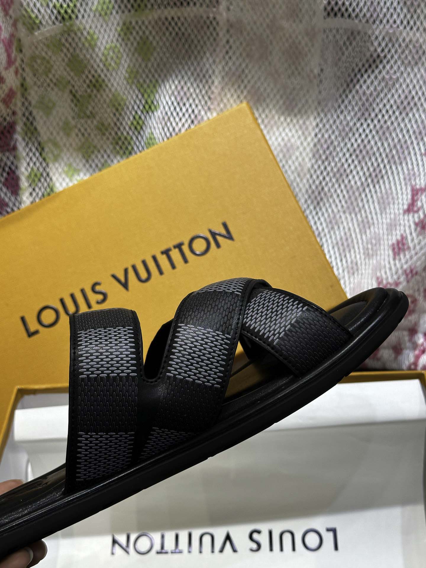 Dép LV Venice Mule Monogram Eclipse Best Quality