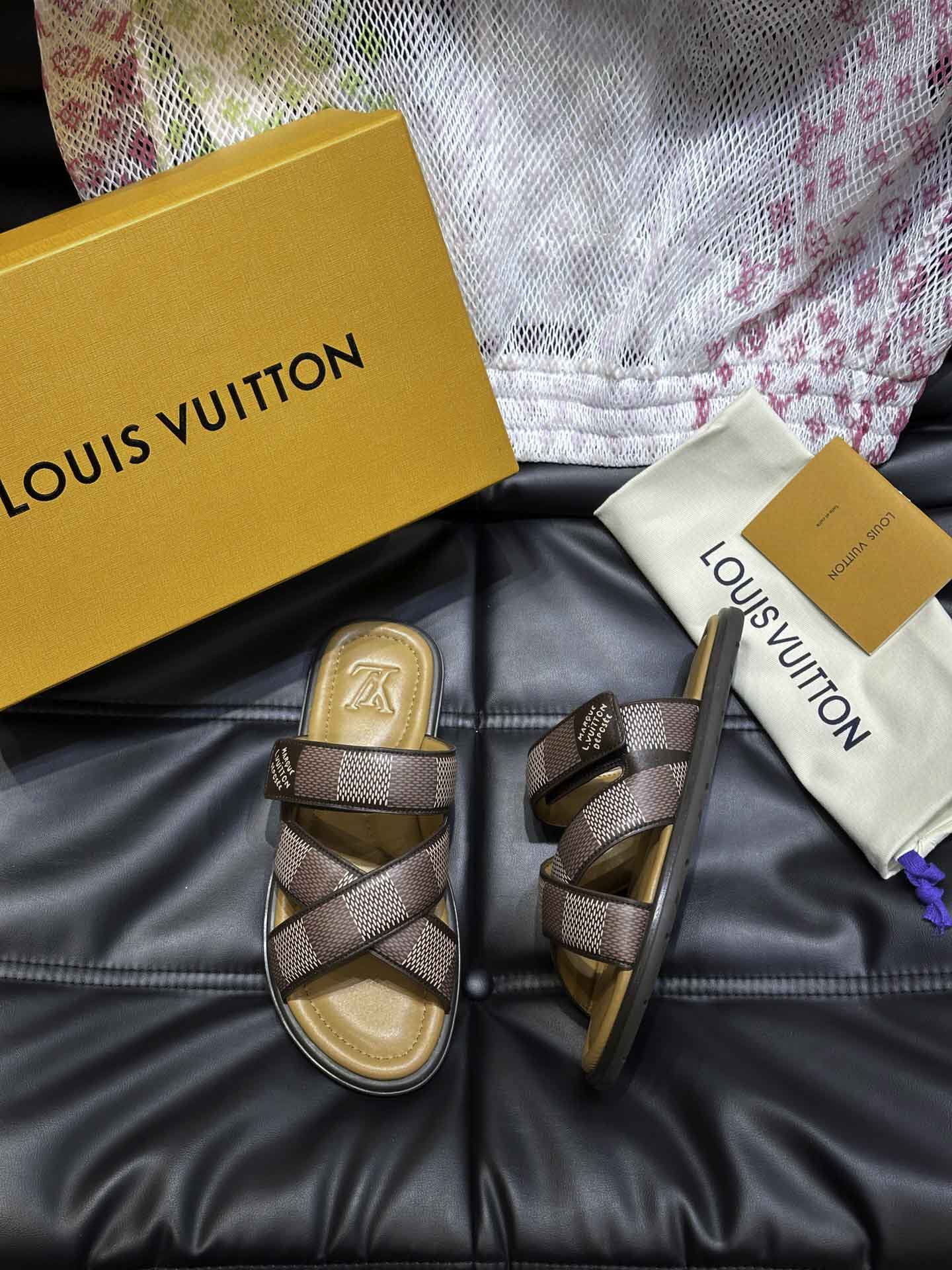 Dép LV Venice Mule Monogram Eclipse Best Quality