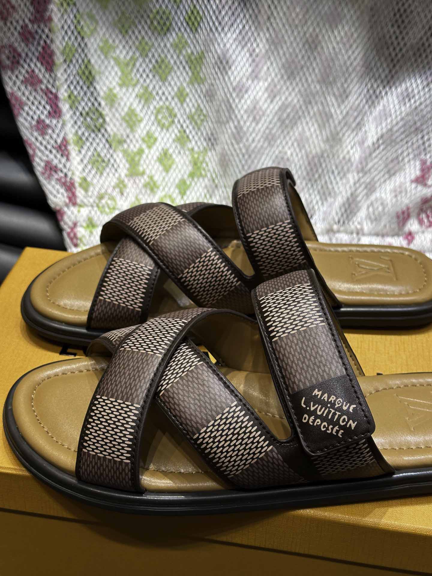 Dép LV Venice Mule Monogram Eclipse Best Quality