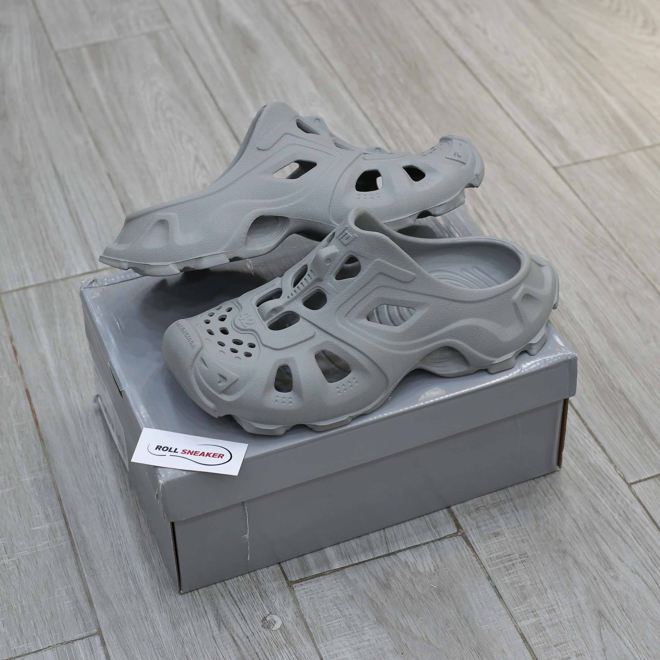 Giày Balenciaga HD Grey Rubber Like Auth