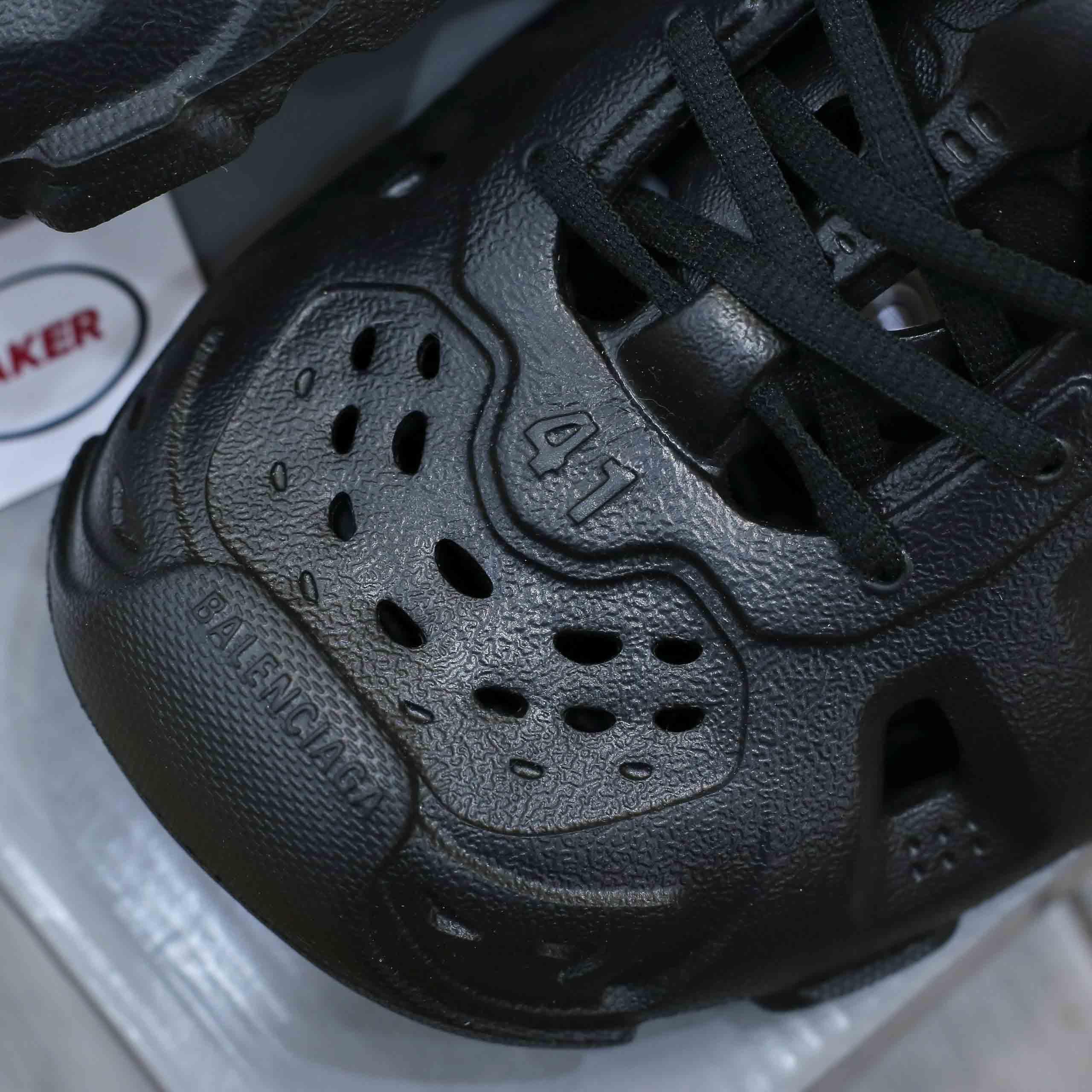 Giày Balenciaga HD Lace Up Black Like Auth