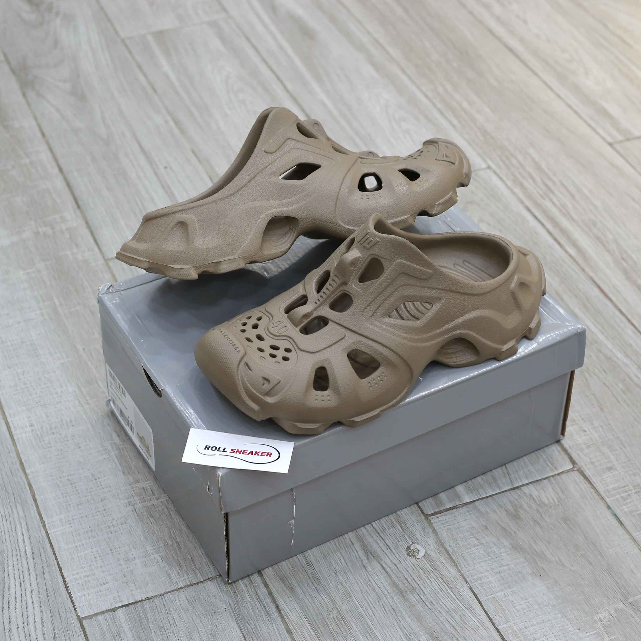 Giày Balenciaga HD Rubber Mules Dark Beige Like Auth