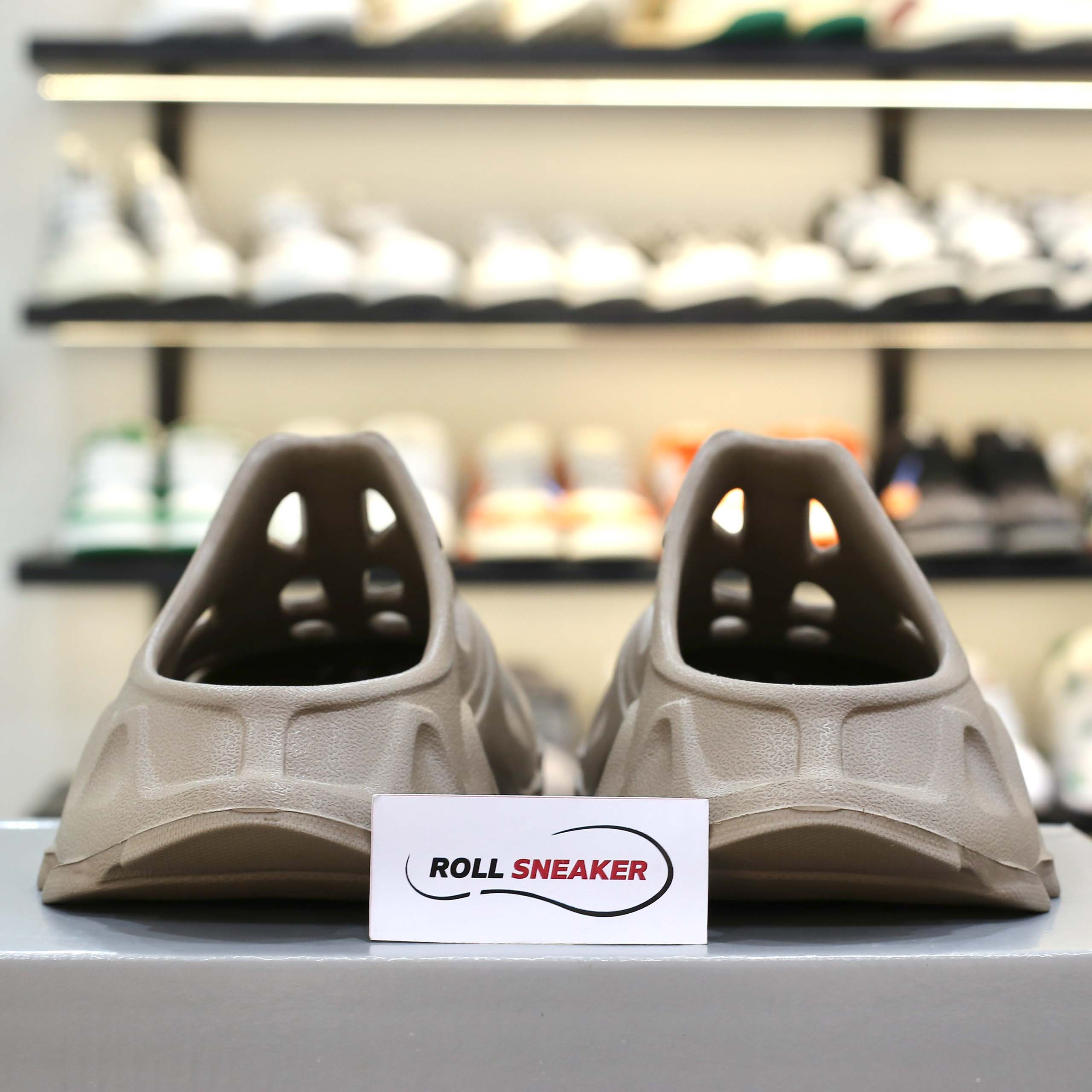 Giày Balenciaga HD Rubber Mules Dark Beige Like Auth