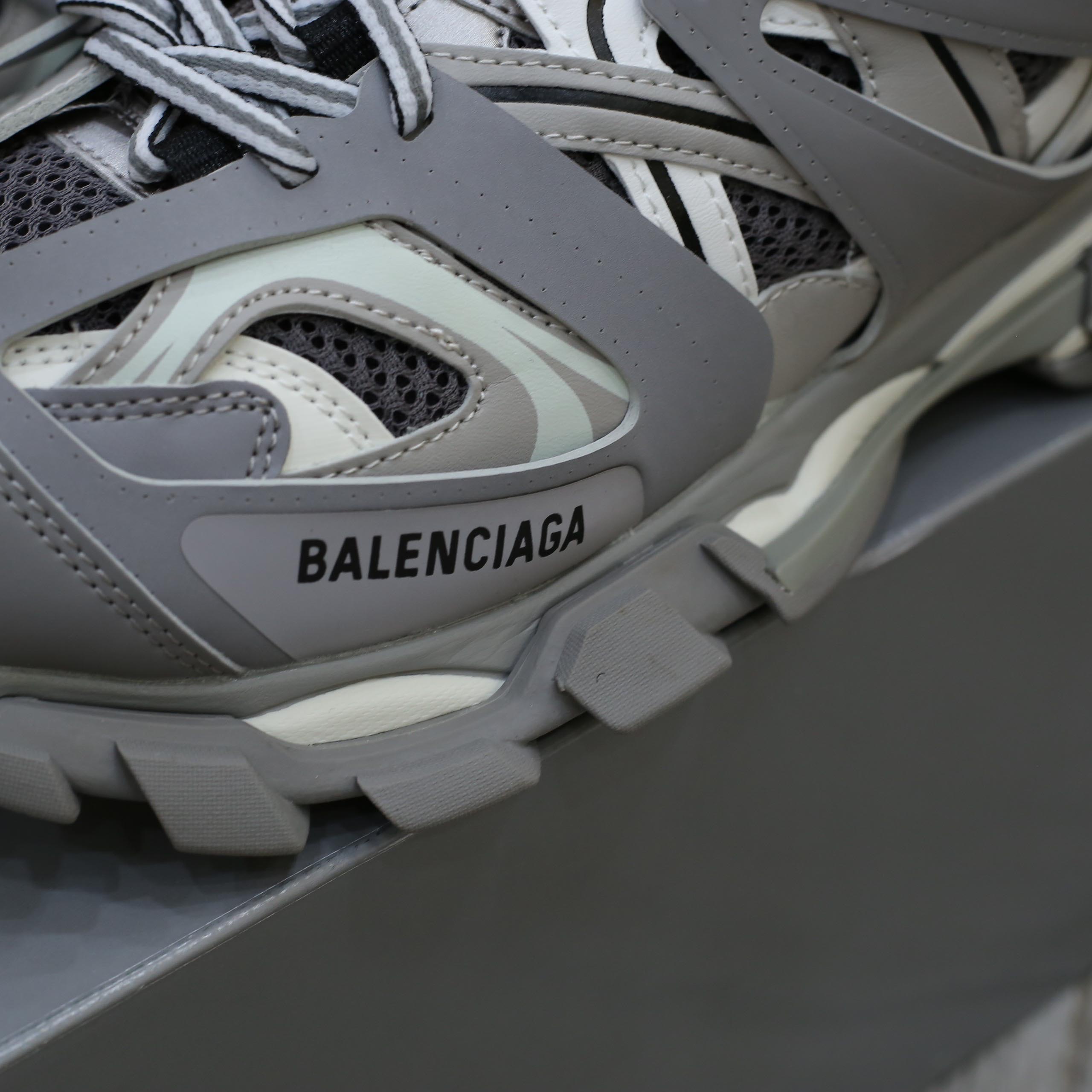 Giày Balenciaga Track Sneaker Grey White Best Quality