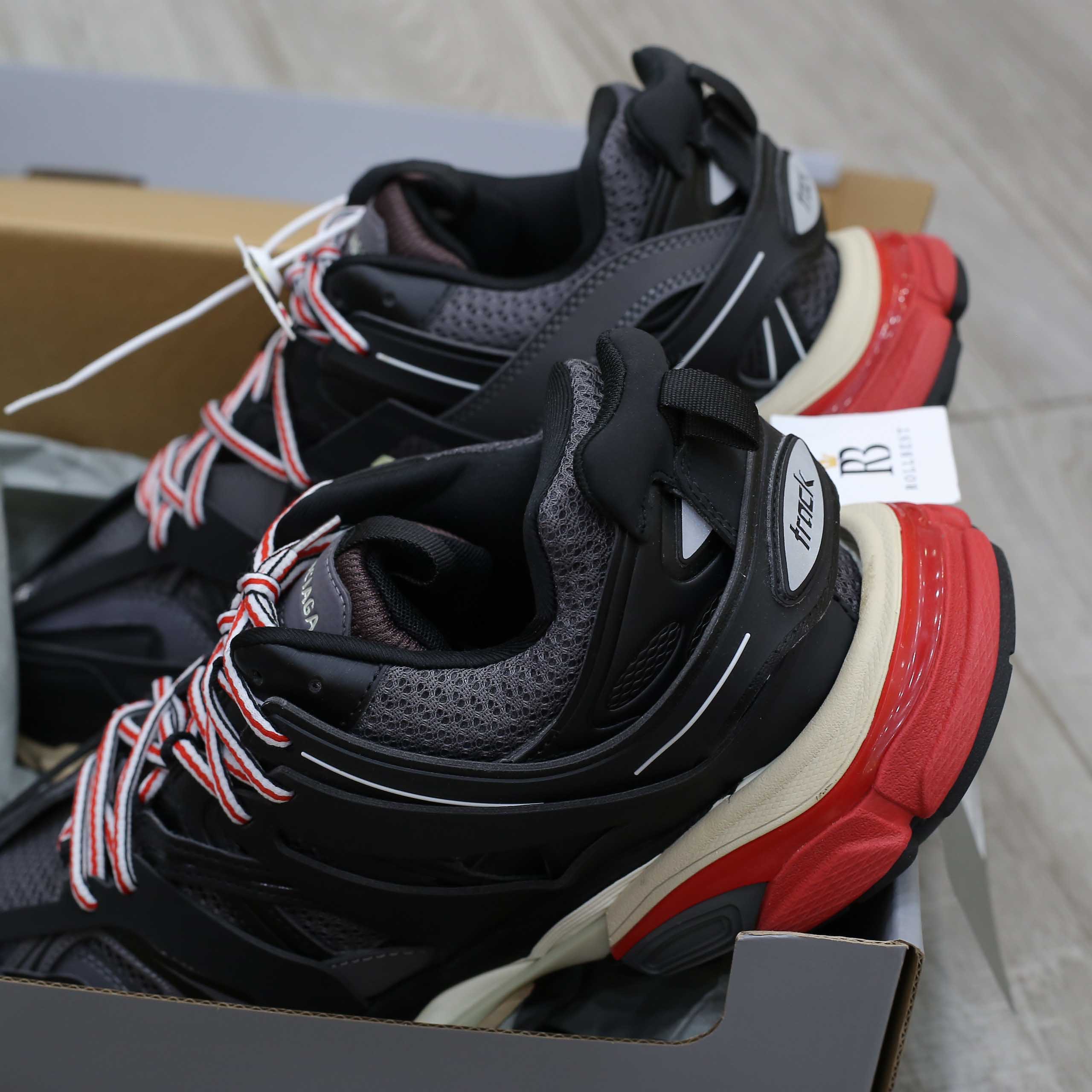 Giày Balenciaga Wmns Track Trainer Black Red Best Quality