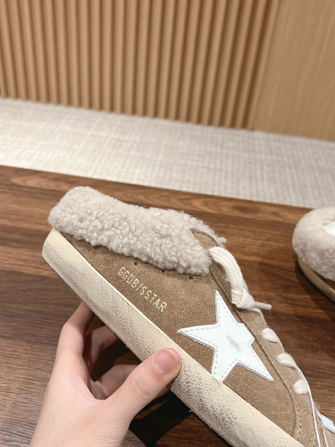 Giày Golden Goose 20mm Super-Star Suede & Shearling Mules Best Quality