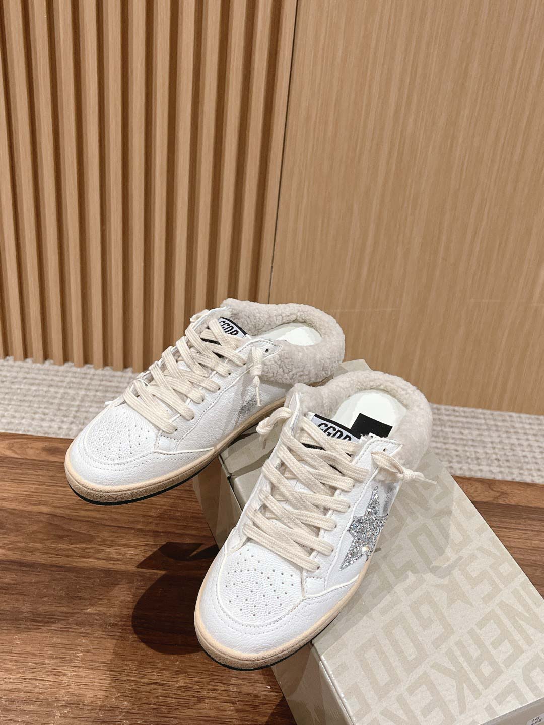 Giày Golden Goose baskets Ball Star Sabot White Beige Best Quality