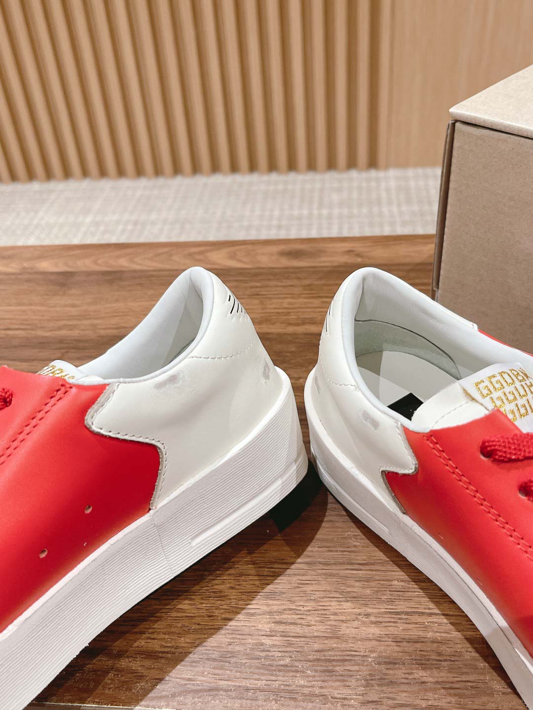 Giày Golden Goose Leather Stardan Red Sneakers Best Quality