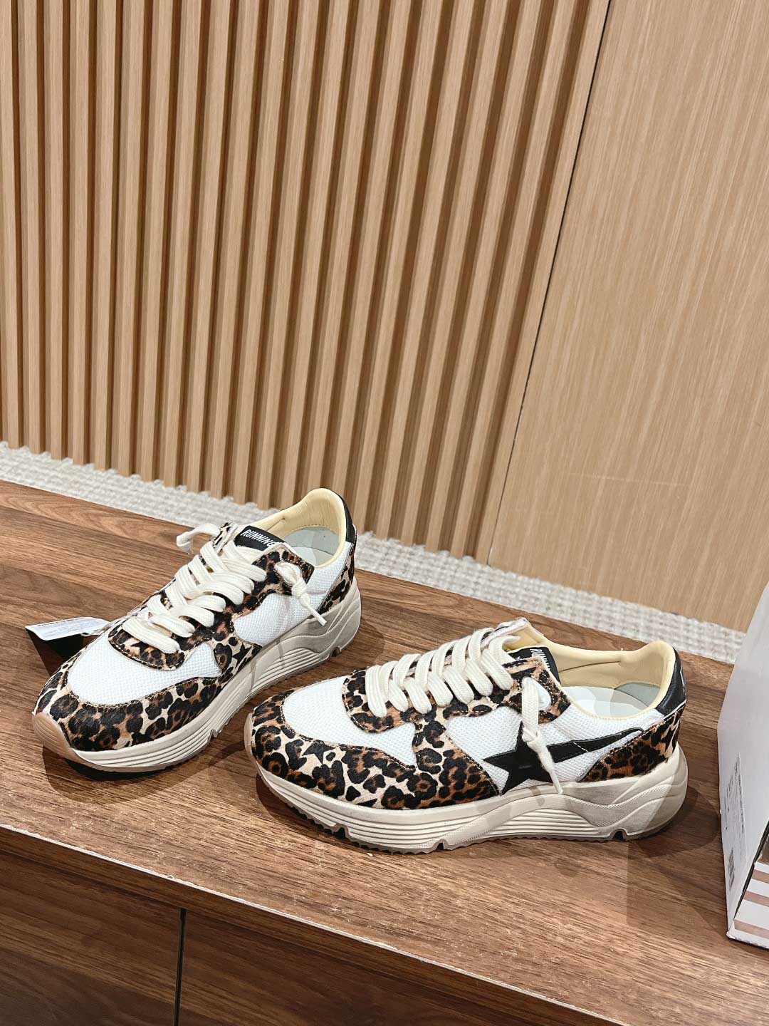 Giày Golden Goose Leopard Print Running Sole Best Quality
