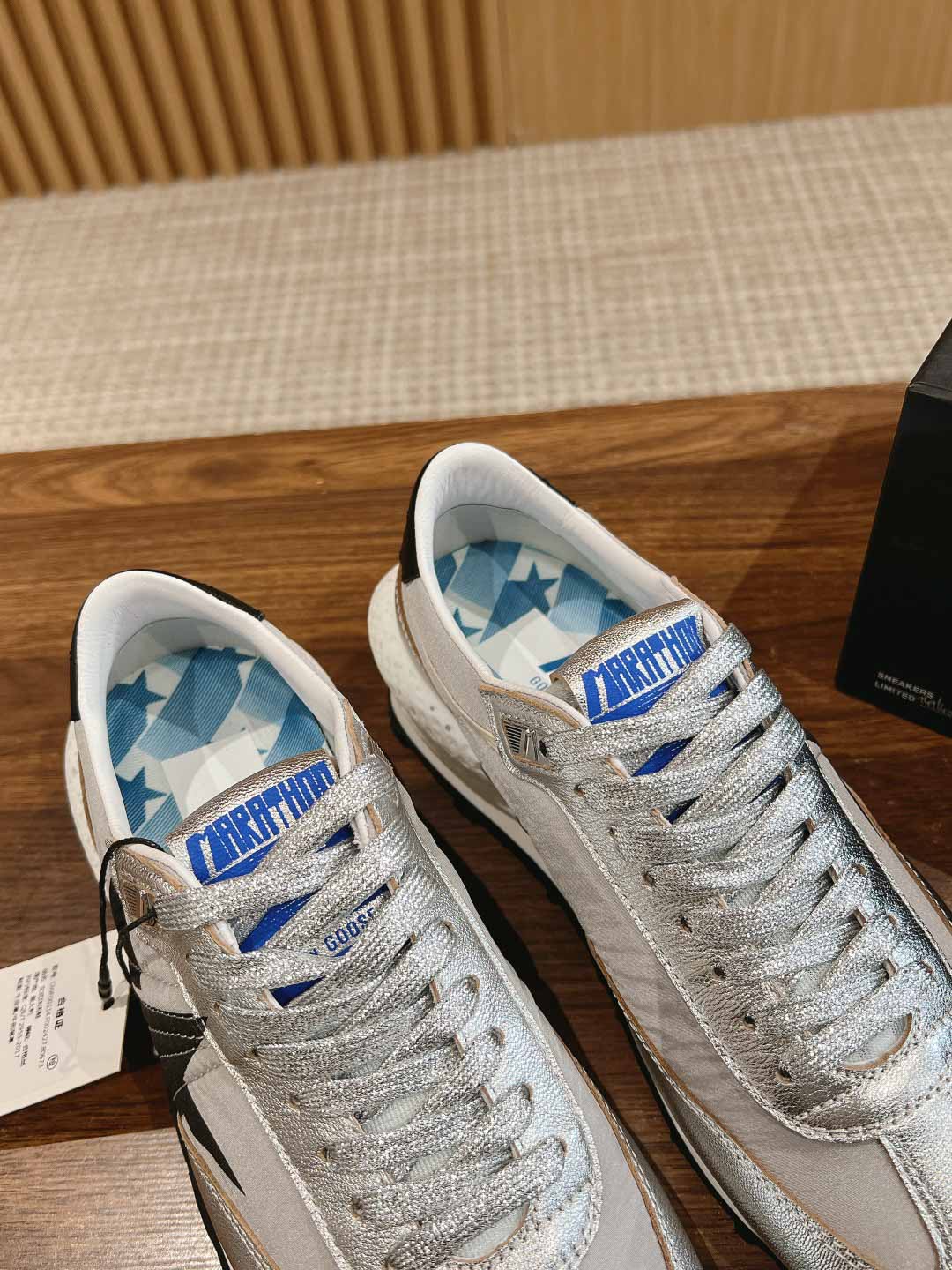 Giày Golden Goose Men's Silver & Black Marathon Best Quality