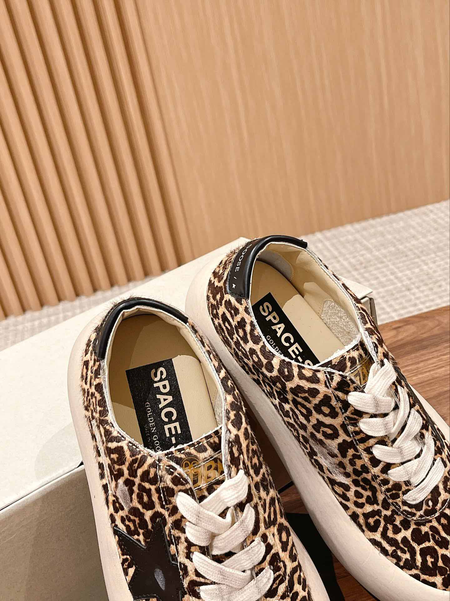 Giày Golden Goose Men's Space-star Beige Best Quality