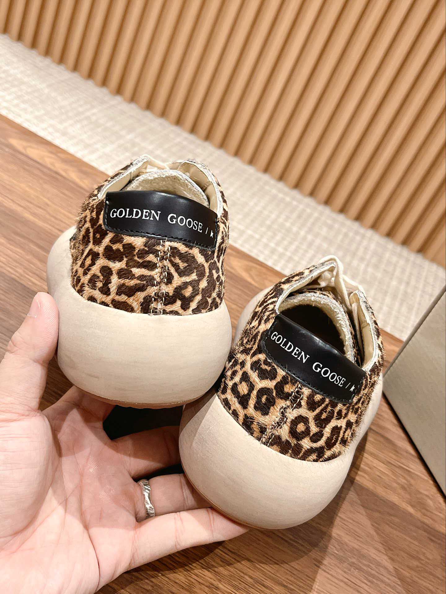 Giày Golden Goose Men's Space-star Beige Best Quality