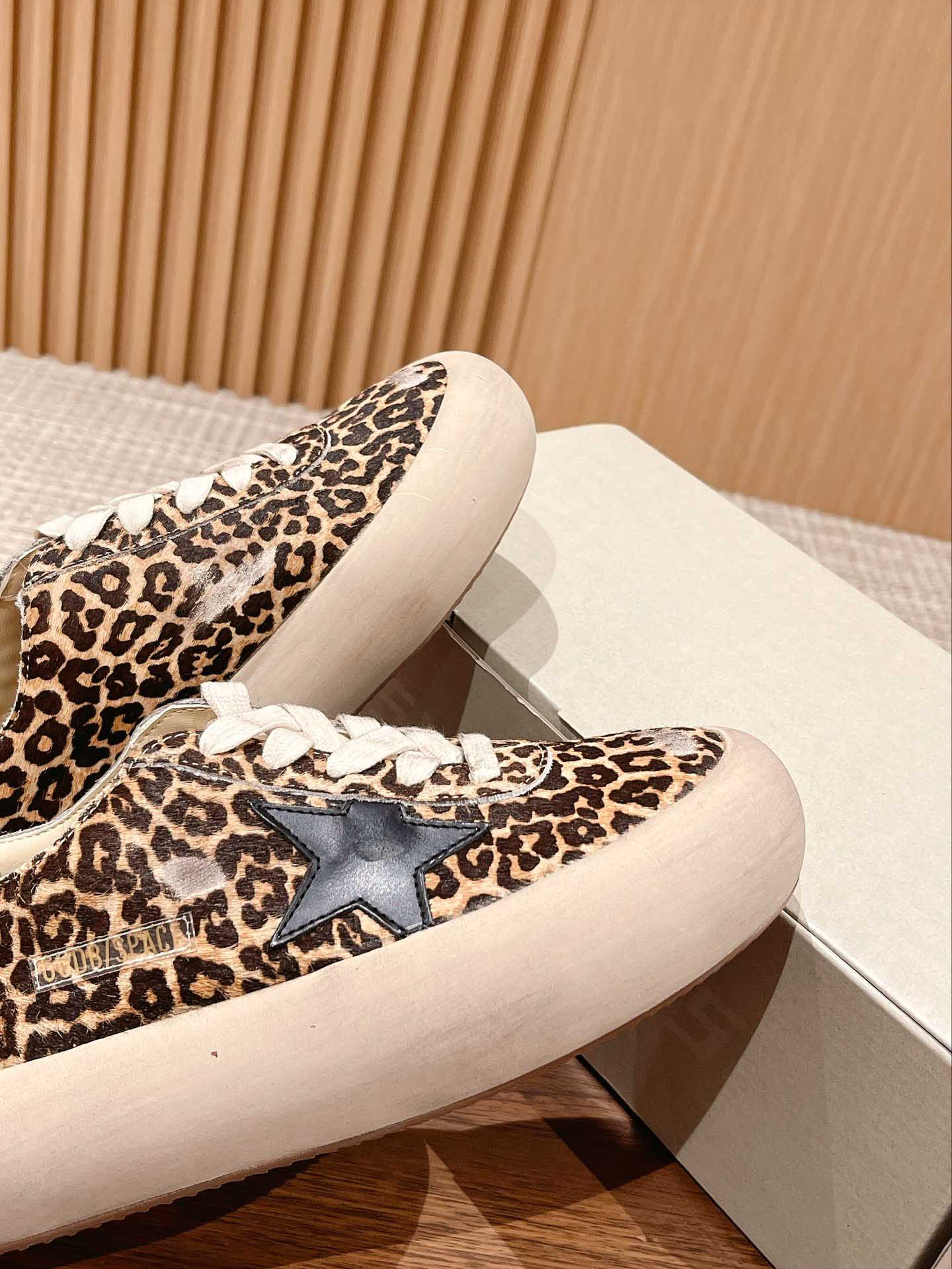 Giày Golden Goose Men's Space-star Beige Best Quality