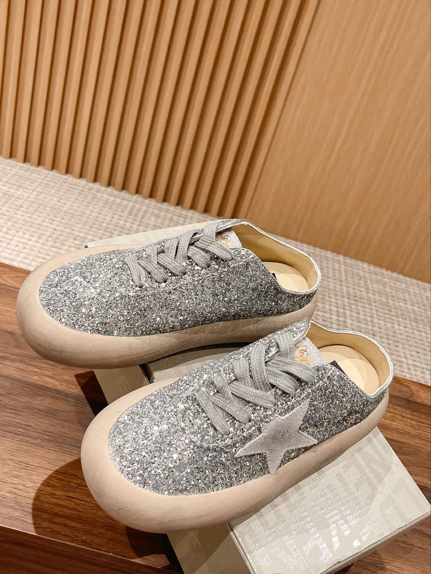 Giày Golden Goose Shearling Space Star Sabot Best Quality