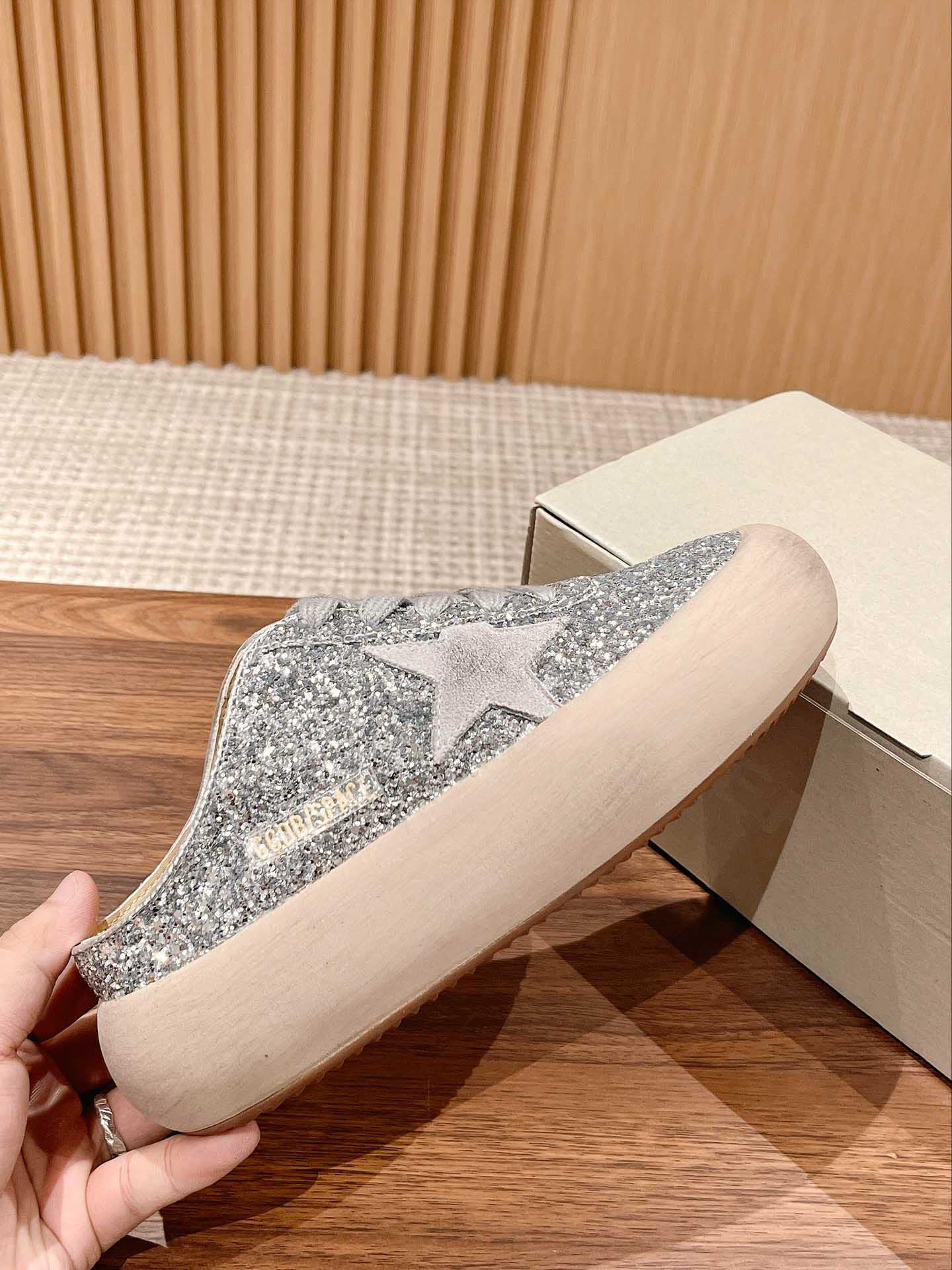 Giày Golden Goose Shearling Space Star Sabot Best Quality