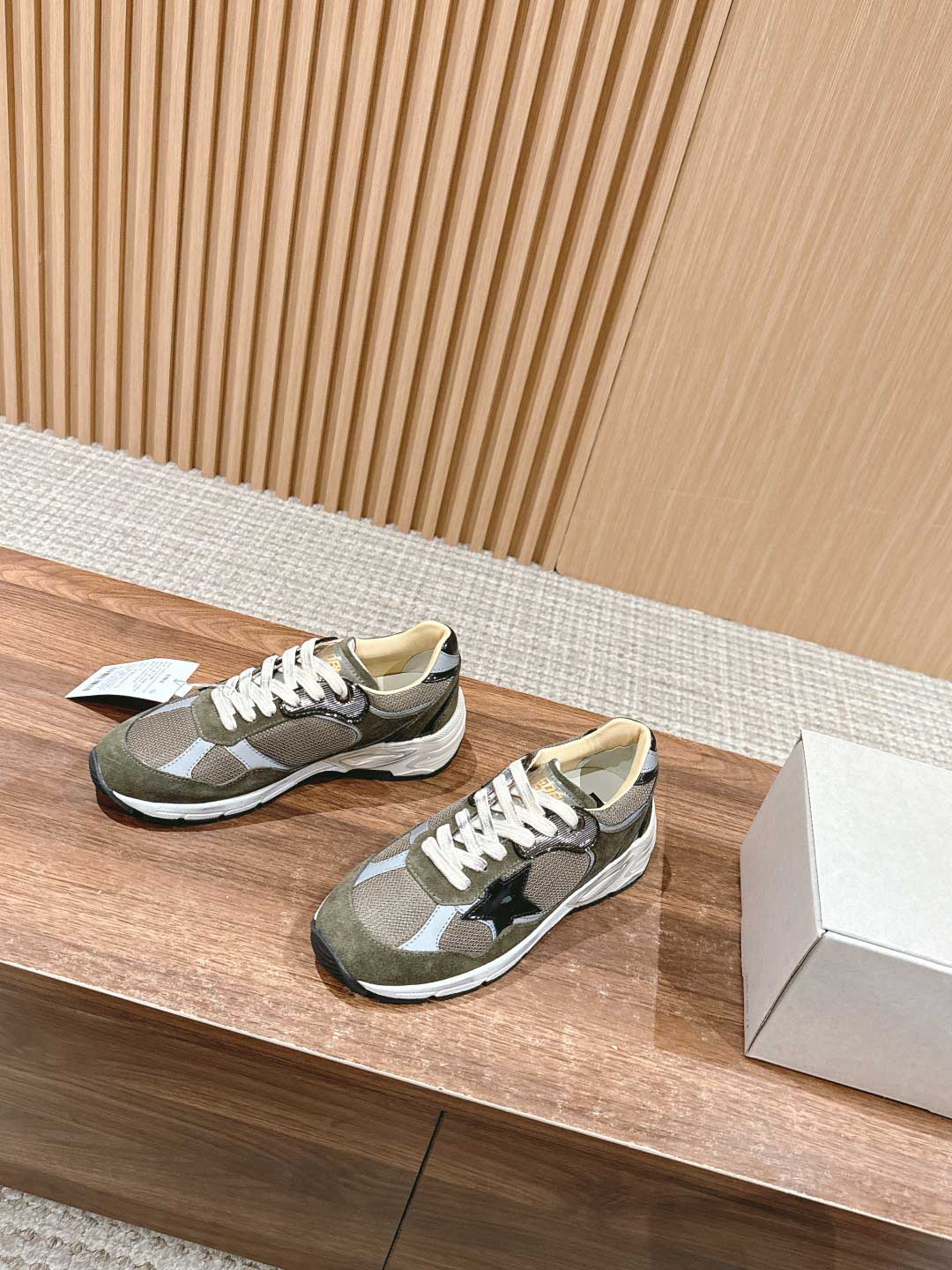 Giày Golden Goose Women Running Dad Green Best Quality