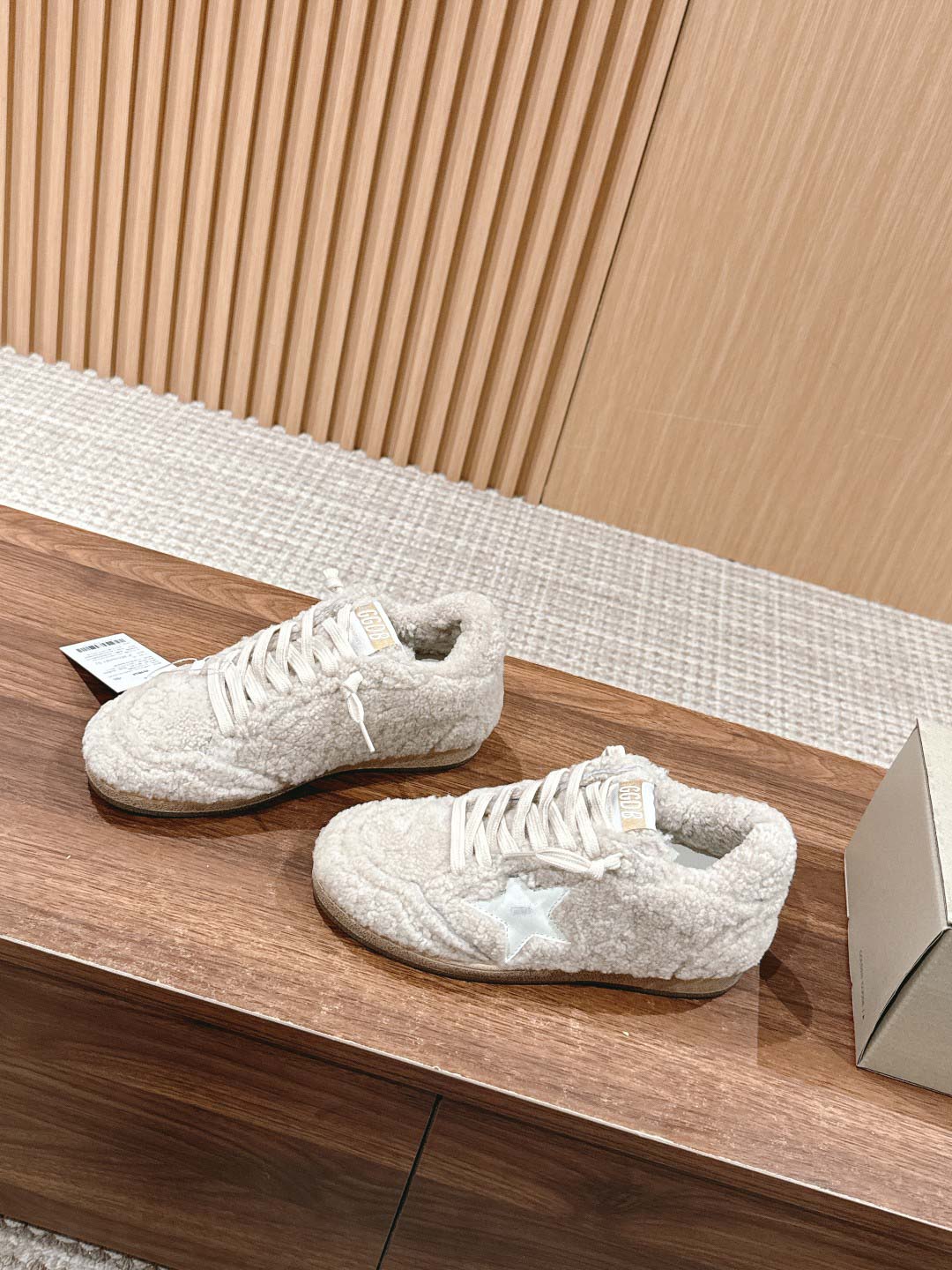 Giày Golden Goose Women's Ball Star Shearling Low Best Quality