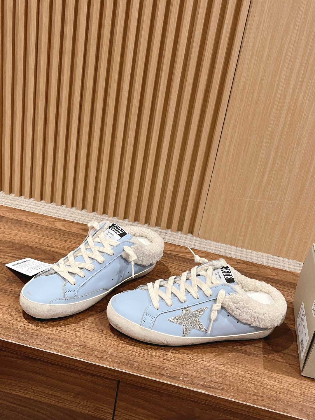 Giày Golden Goose Women's Super-Star Sabots Silver Glitter Star & Shearling Lining Powder Blue Low Best Quality