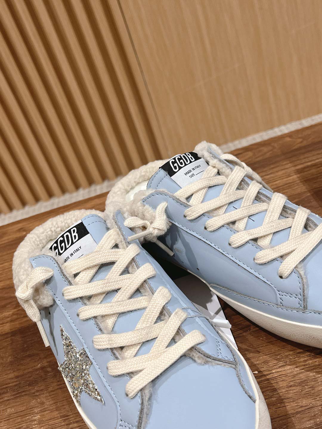 Giày Golden Goose Women's Super-Star Sabots Silver Glitter Star & Shearling Lining Powder Blue Low Best Quality