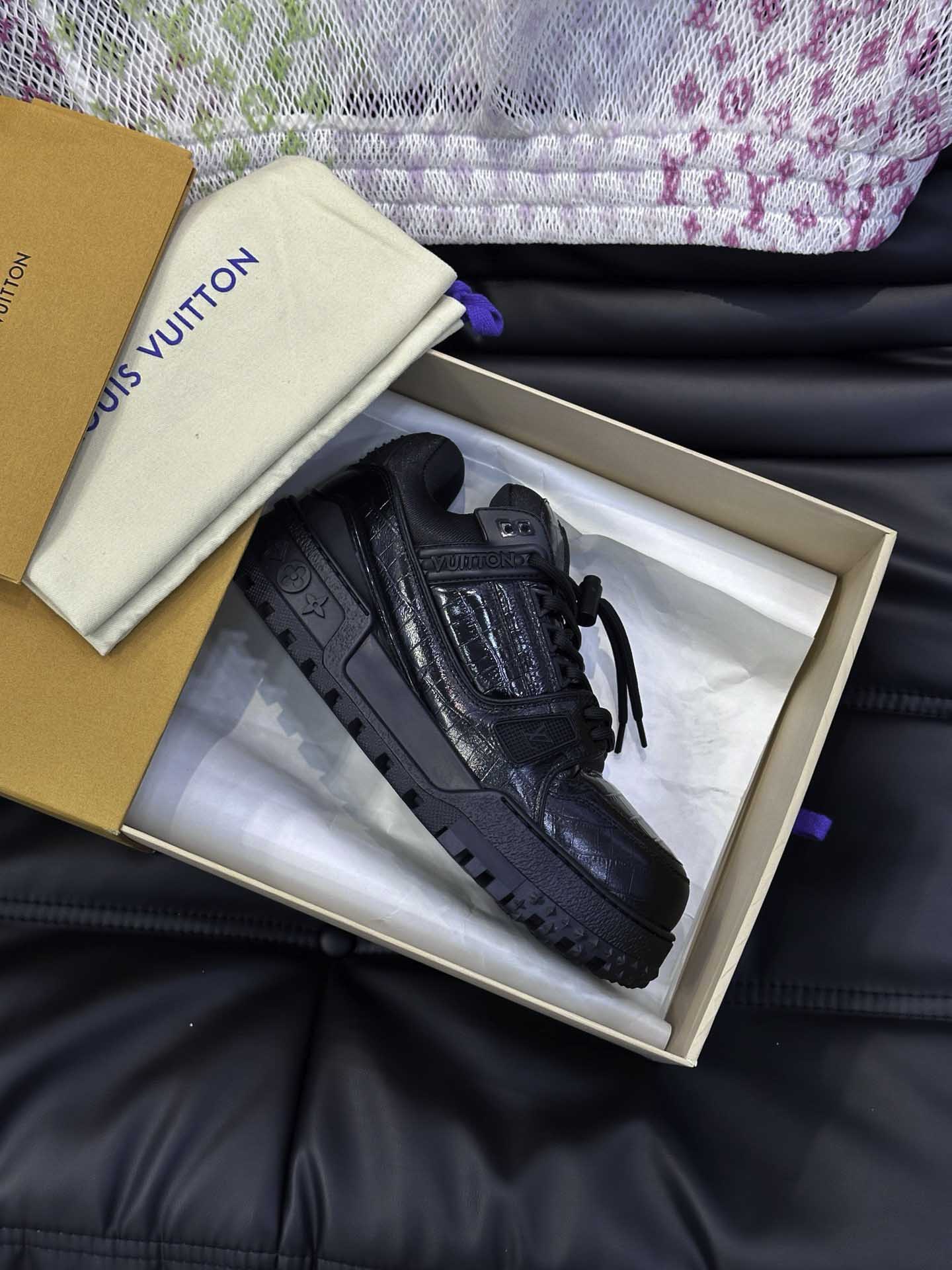 Giày Louis Vuitton LV Trainer Alligator Crocodile Black Best Quality