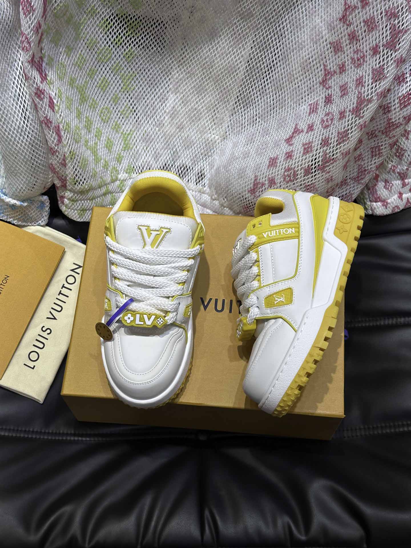 Giày Louis Vuitton LV Trainer Maxi Calf Leather Yellow Best Quality