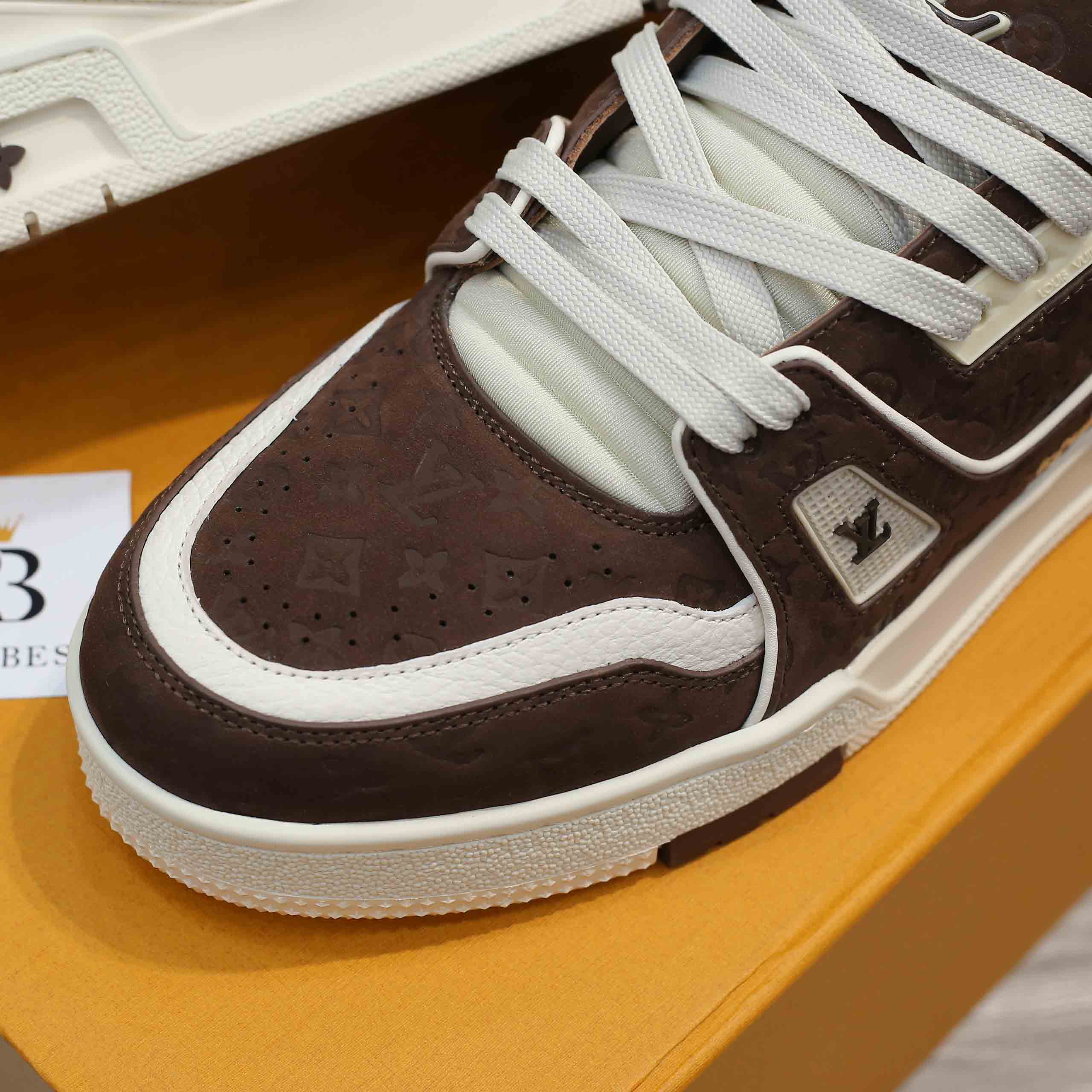 giay-louis-vuitton-lv-trainer-maxi-calf-leather-yellow-best-quality