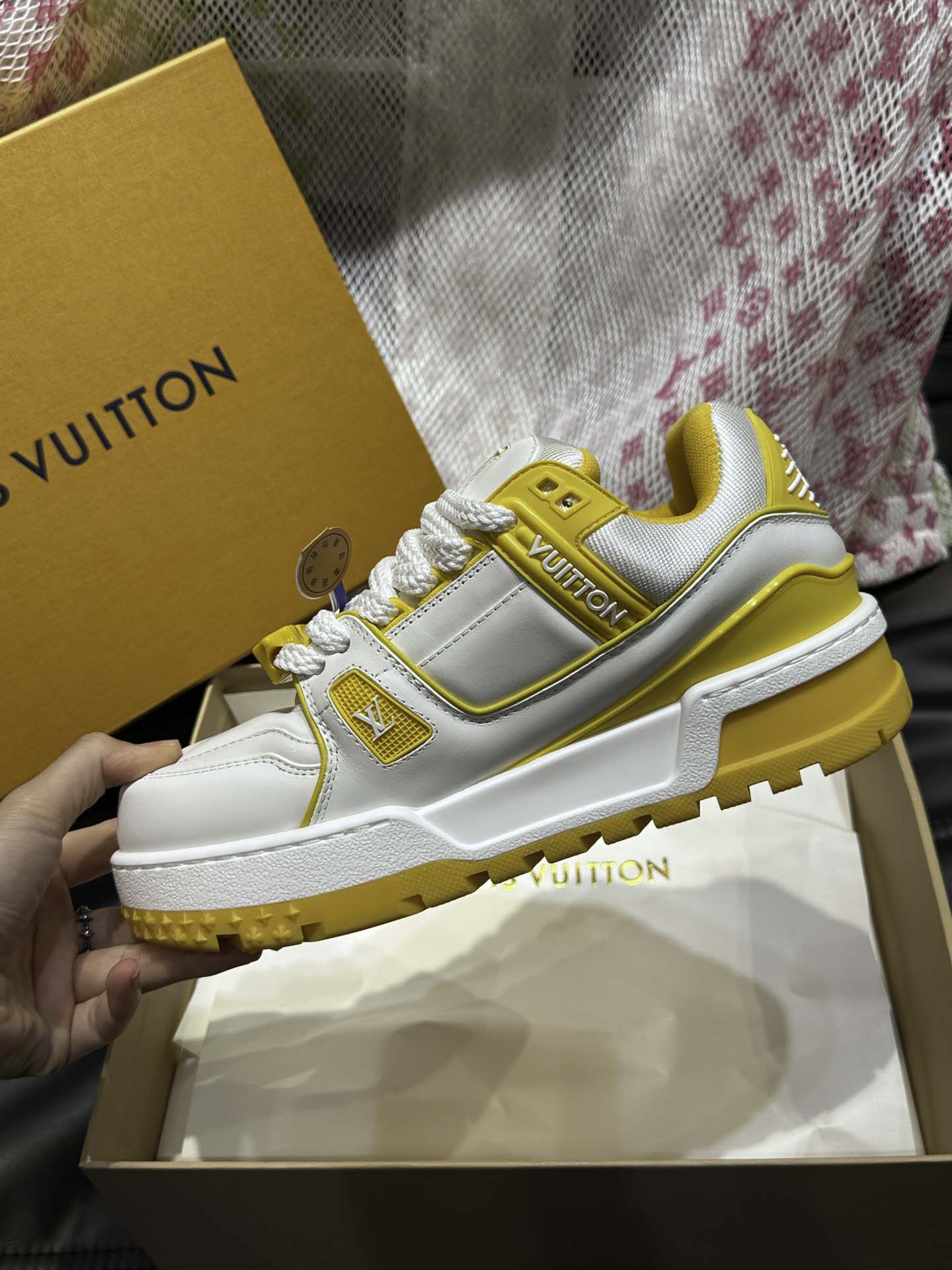 Giày Louis Vuitton LV Trainer Maxi Calf Leather Yellow Best Quality