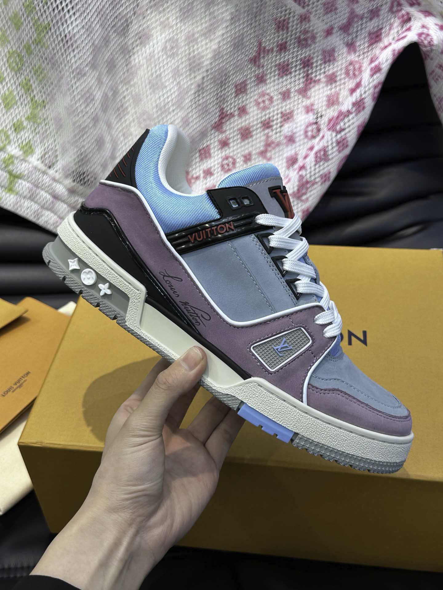 Giày Louis Vuitton LV Trainer Vintage Effect Blue Best Quality