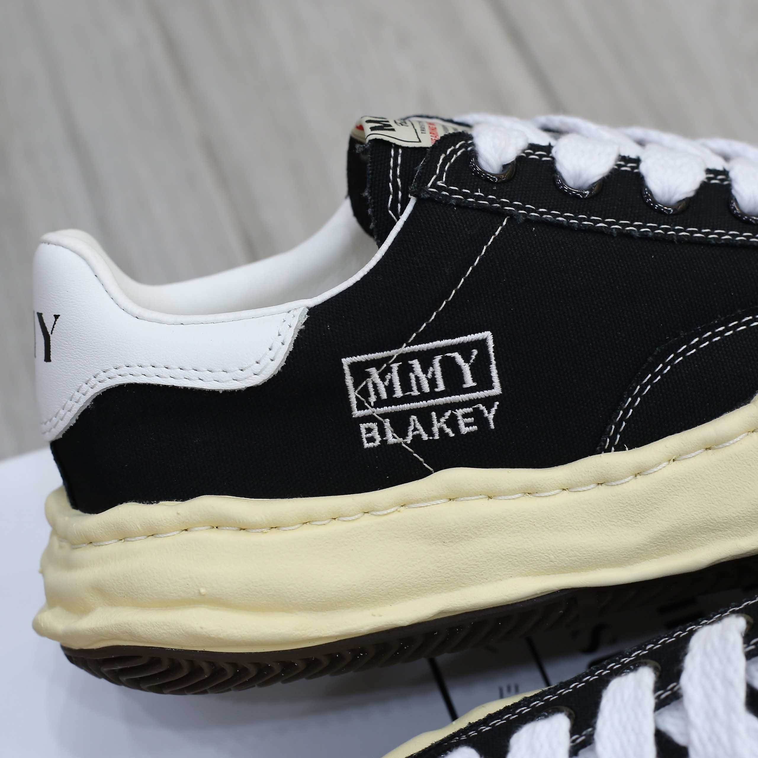Giày Maison Mihara Mmy Blakey Sole Canvas Low Best Quality