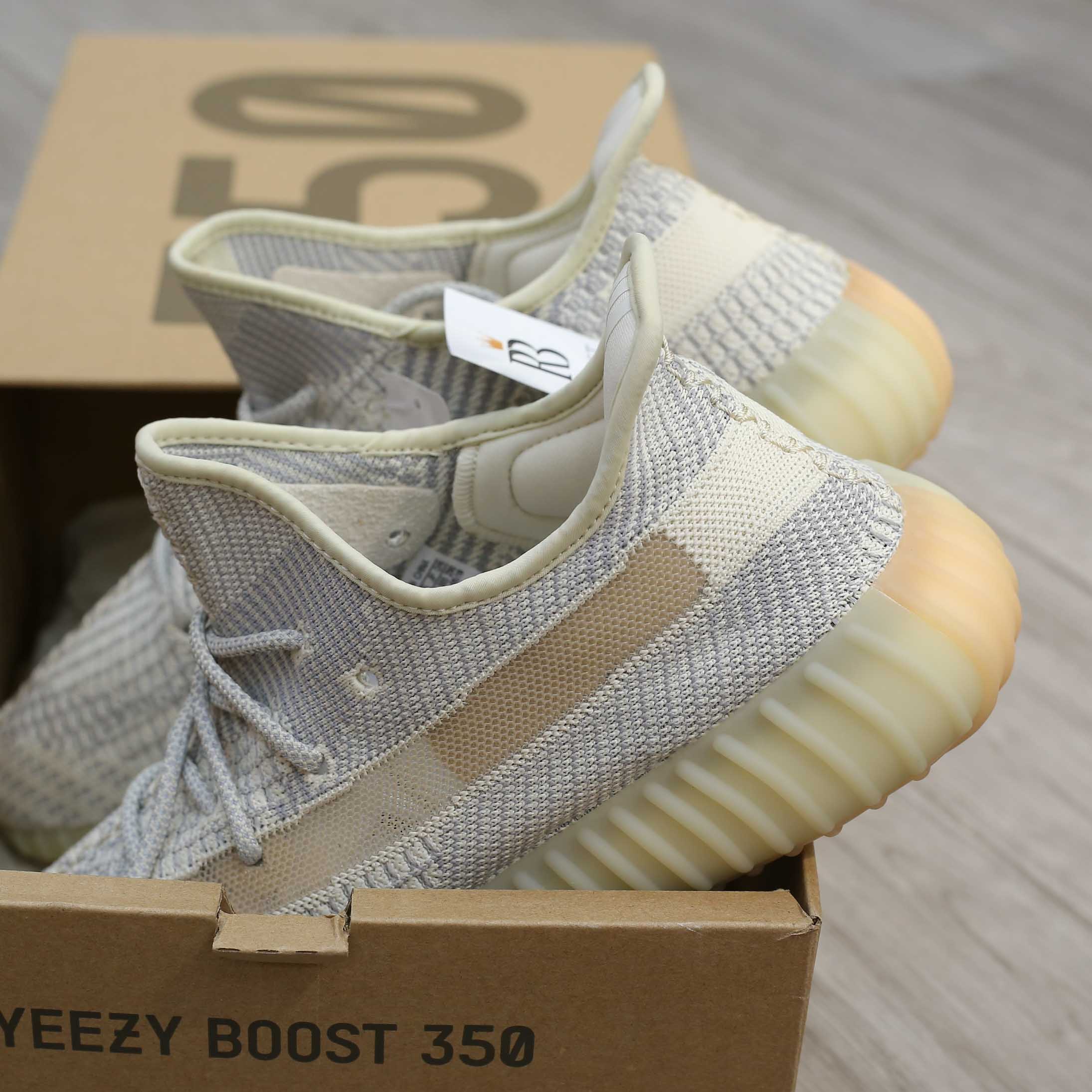 Giày Adidas Yeezy Boost 350 V2 ‘Lundmark Reflective’ Best Quality