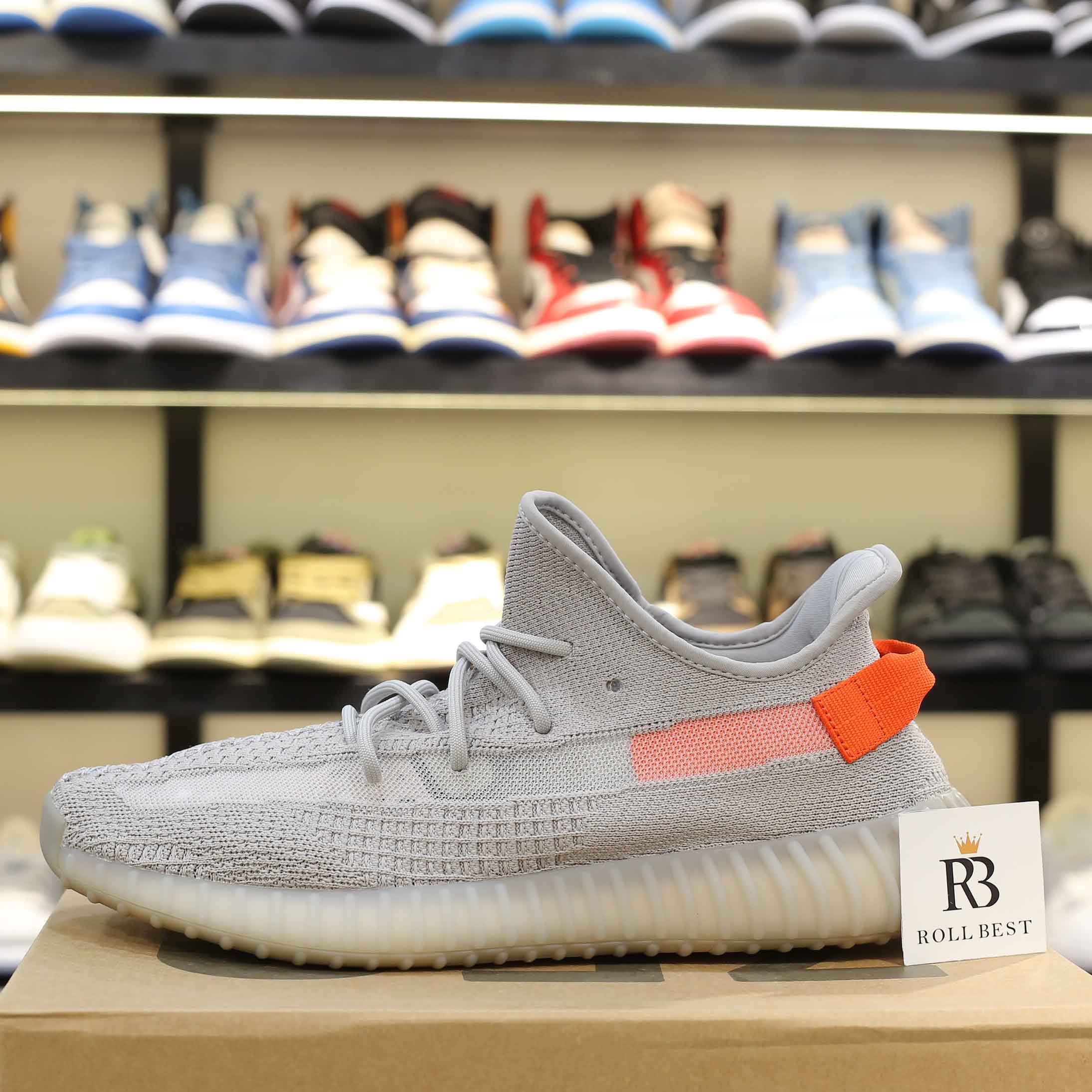 Giày Adidas Yeezy Boost 350 V2 Tail Light Best Quality