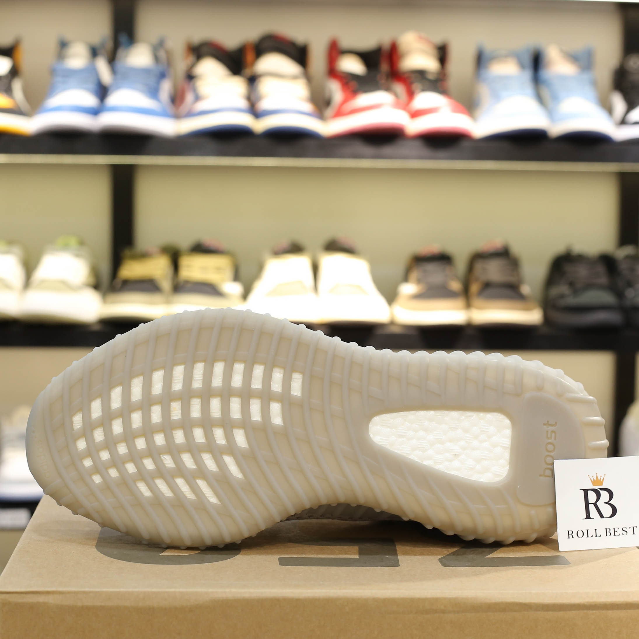 Giày Adidas Yeezy Boost 350 V2 Tail Light Best Quality