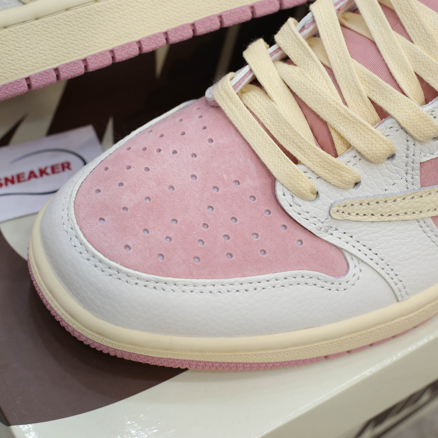 Giày Jordan 1 Low OG Travis Scott Pink Shy Like Auth