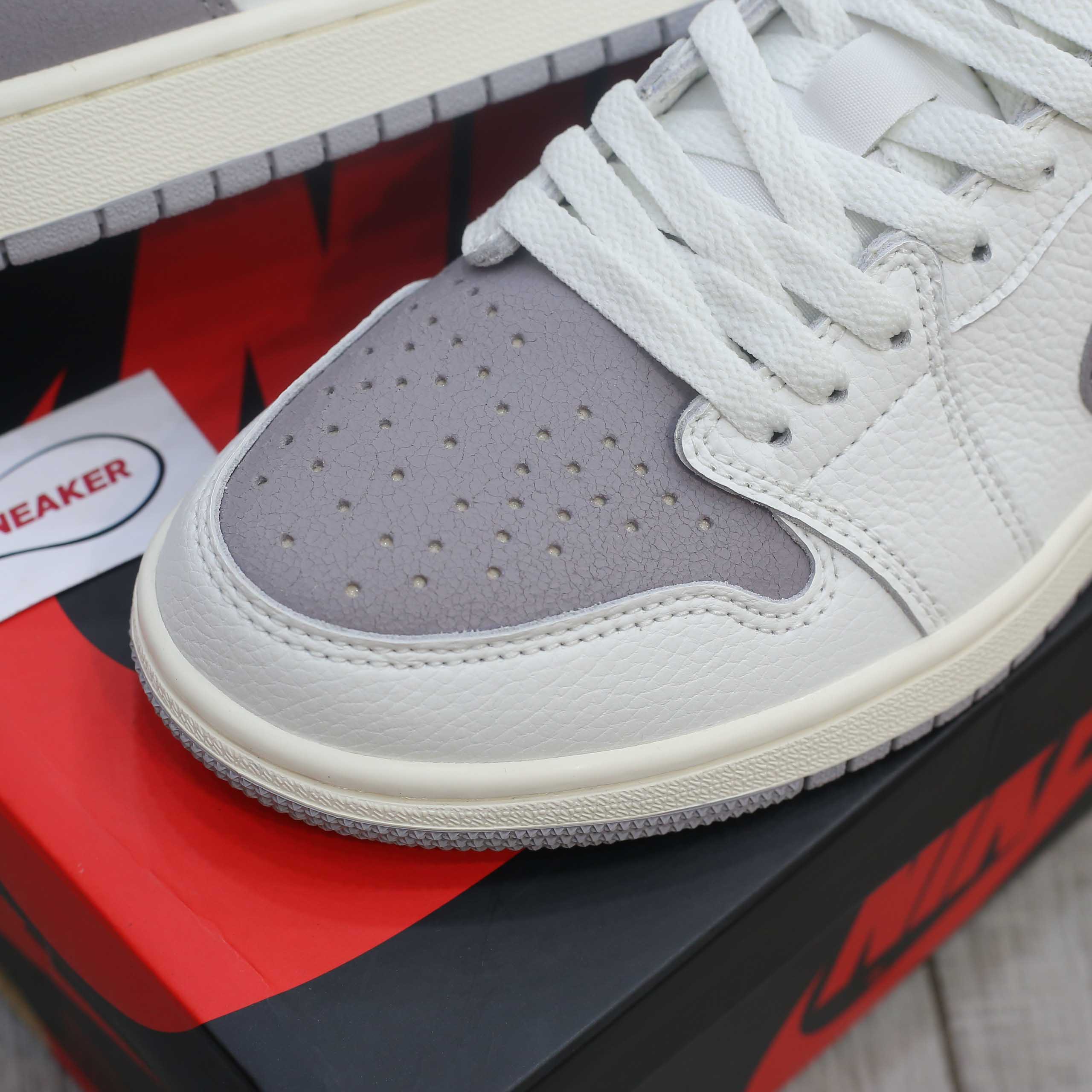 Giày Jordan 1 Retro Low OG Atmosphere Grey Like Auth