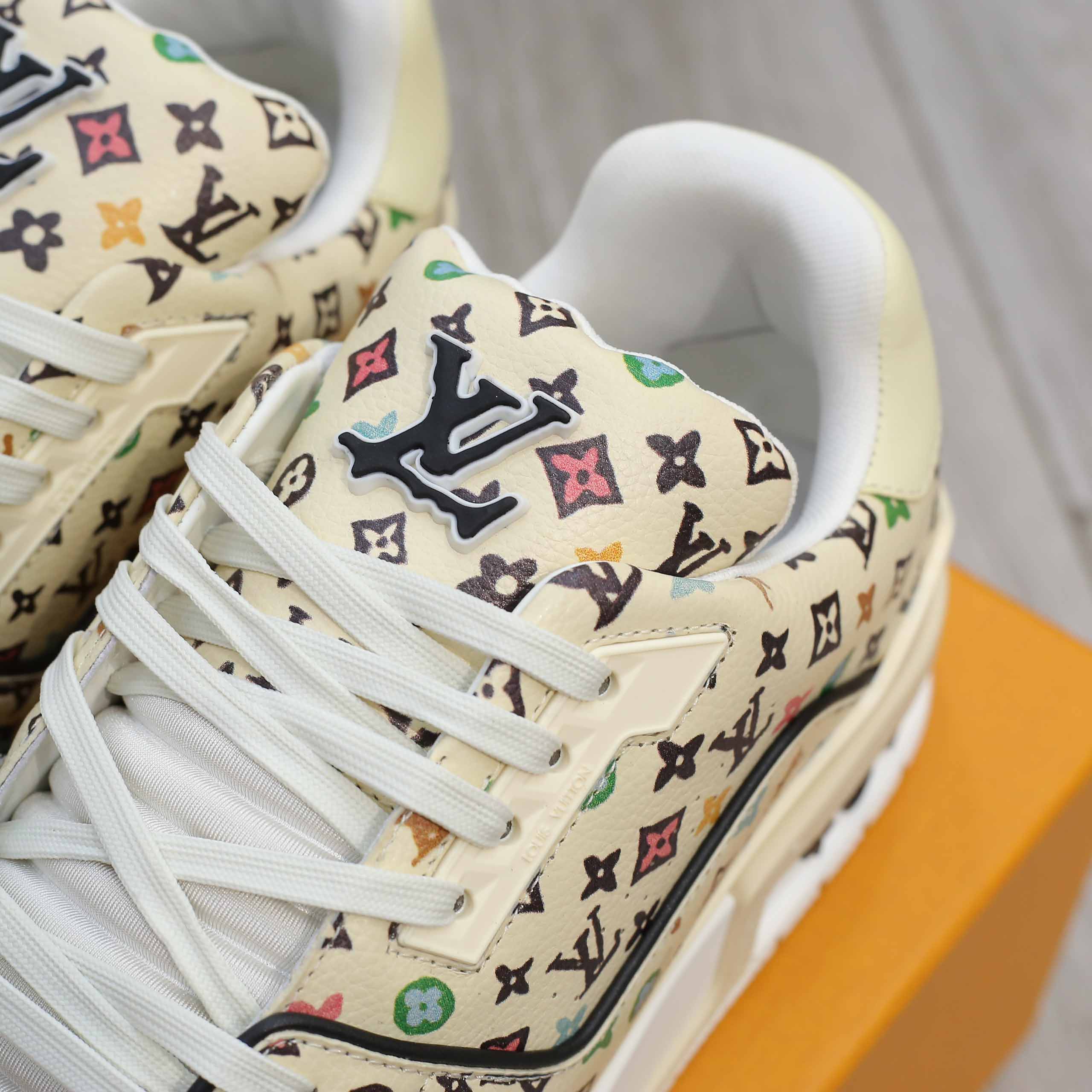 Giày Louis Vuitton Lv Trainer #54 Monogram-printed Grained Calf Leather Beige Best Quality