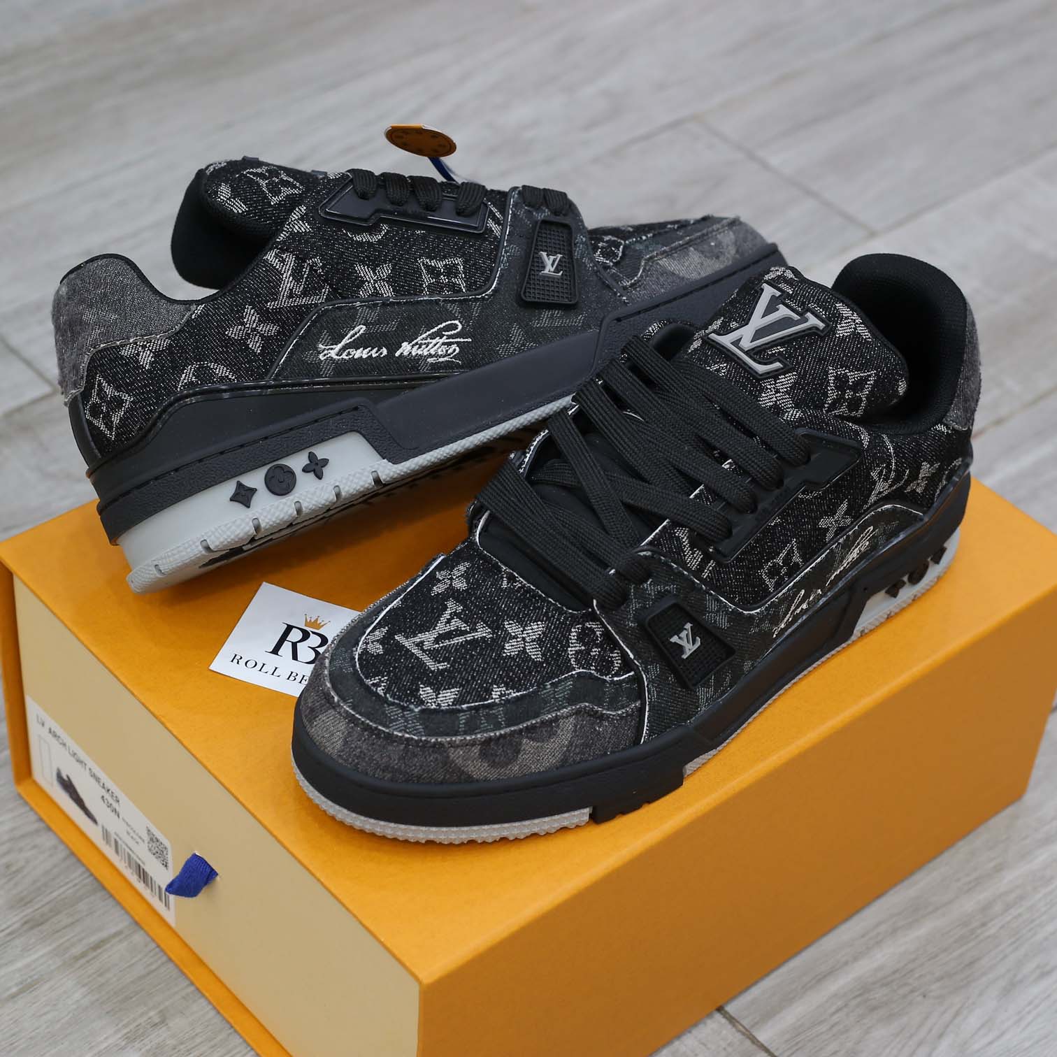 Giày Louis Vuitton LV Trainer Black Denim Monogram Black Best Quality