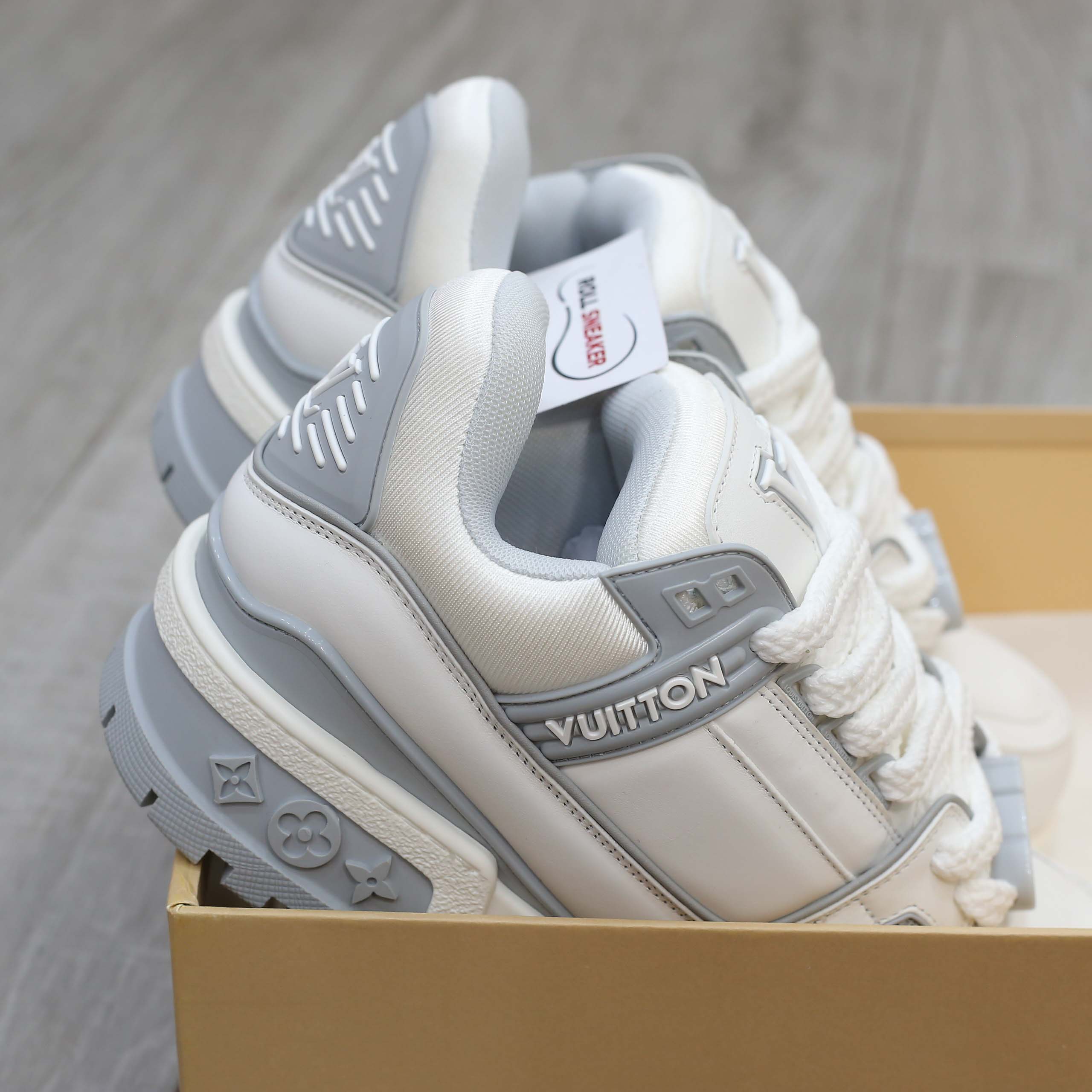Giày Louis Vuitton LV Trainer Maxi White Grey Best Quality