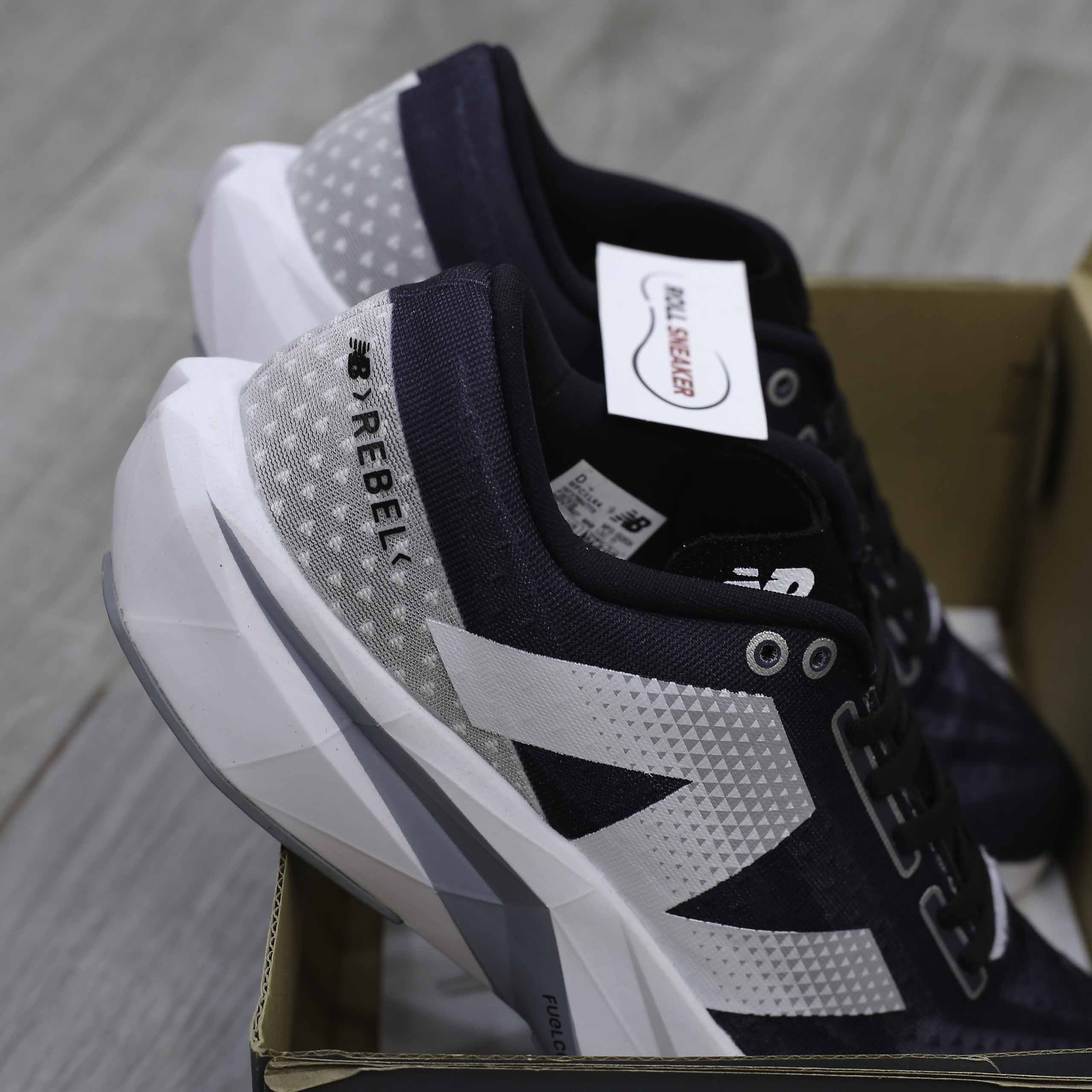 Giày New Balance FuelCell Rebel V4 - Graphite Like Auth