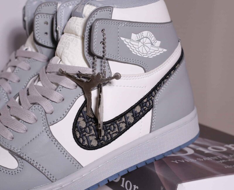 Giày Nike Air Jordan 1 Retro High Dior Best Quality – Thanh Lý No Box New 100%