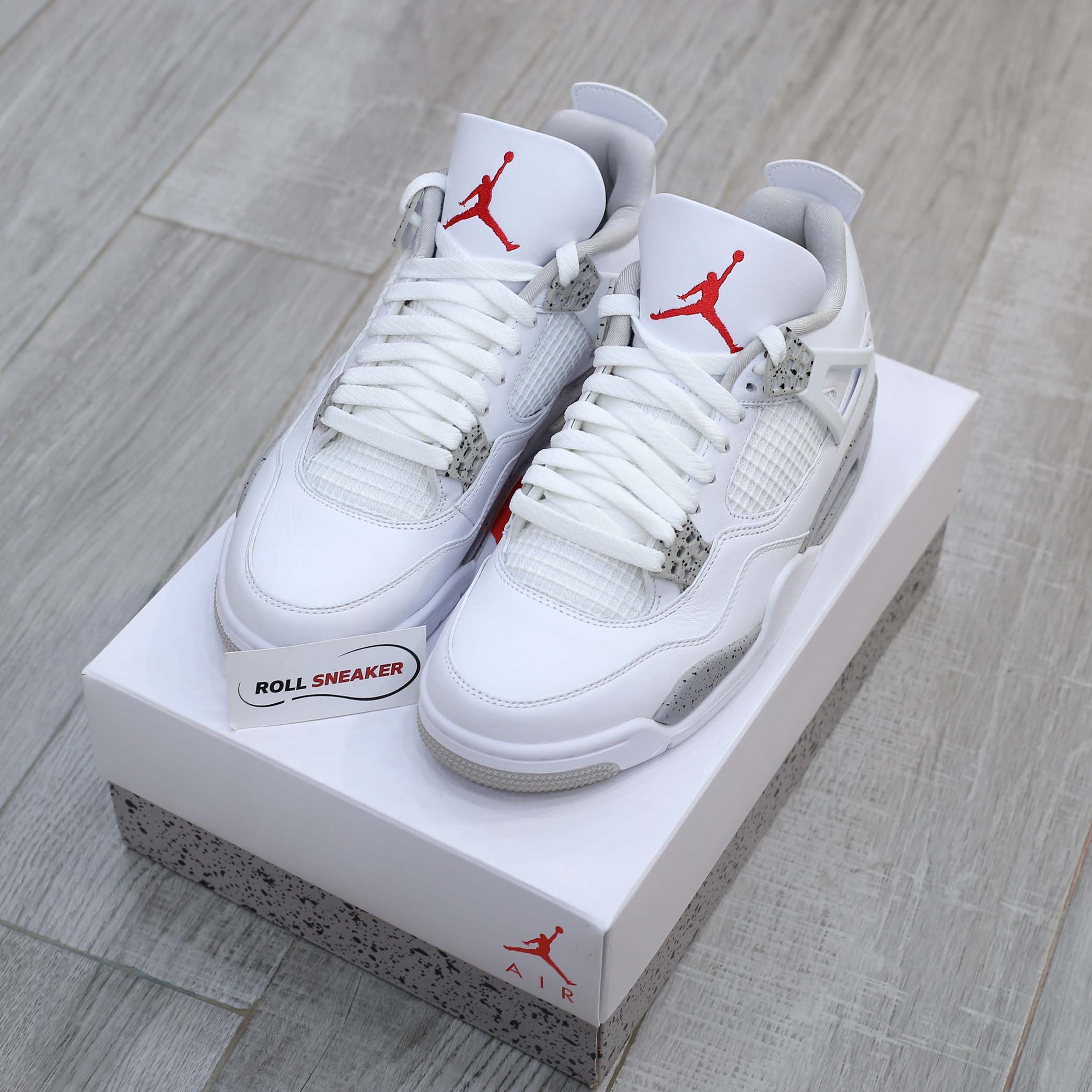 Giày Nike Air Jordan 4 White Oreo 2021 Best Quality