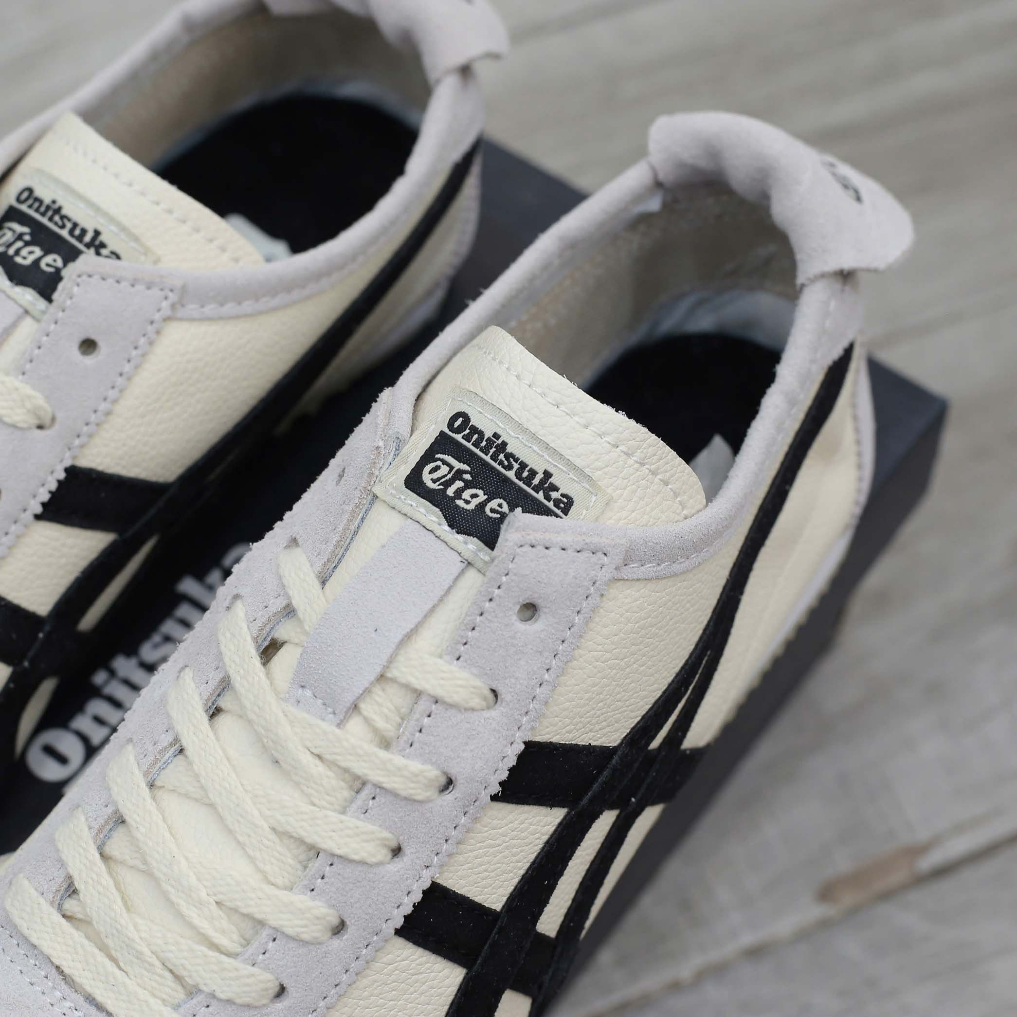 Giày Onitsuka Tiger Mexico 66 Vin White Black Like Auth